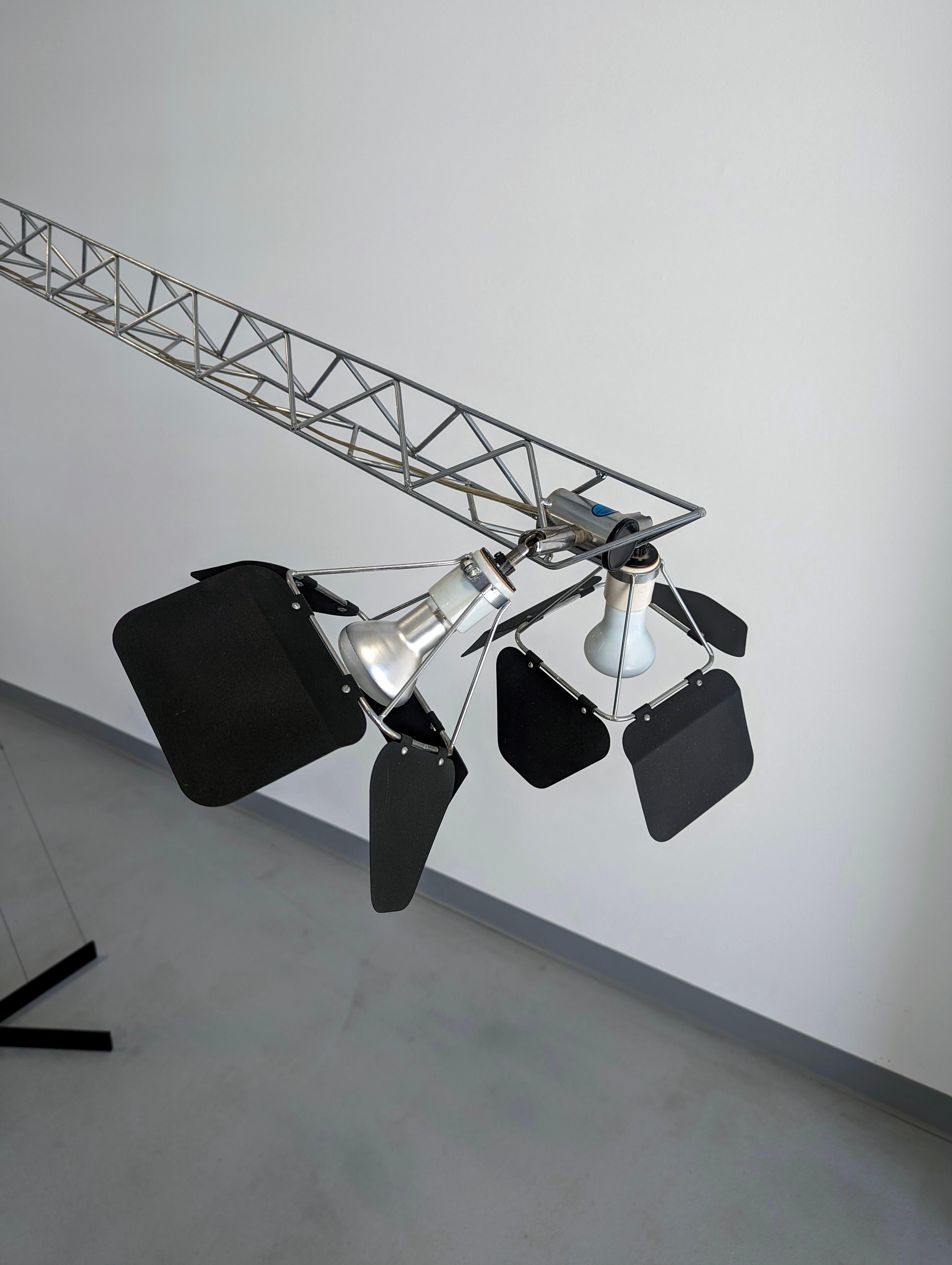 Monumental Curtis Jere Crane Light Sculpture, signed In Good Condition For Sale In Lynn, MA
