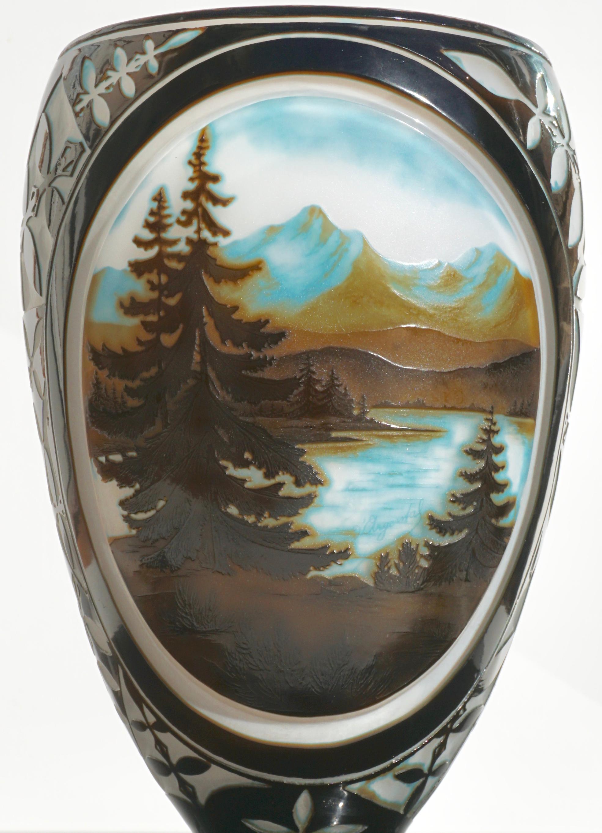 Monumental D’Argental Paul Nicolas Cameo Landscape Vase In Excellent Condition For Sale In Dallas, TX
