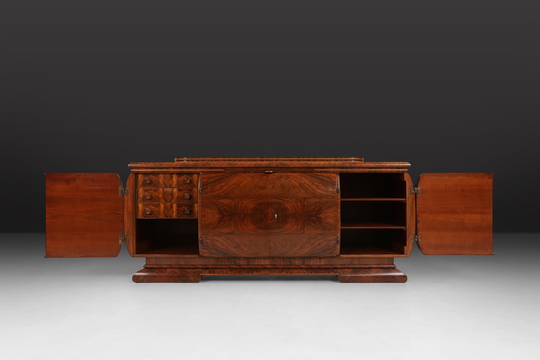 Monumental De Coene Sideboard, 1930s In Good Condition For Sale In Meulebeke, BE