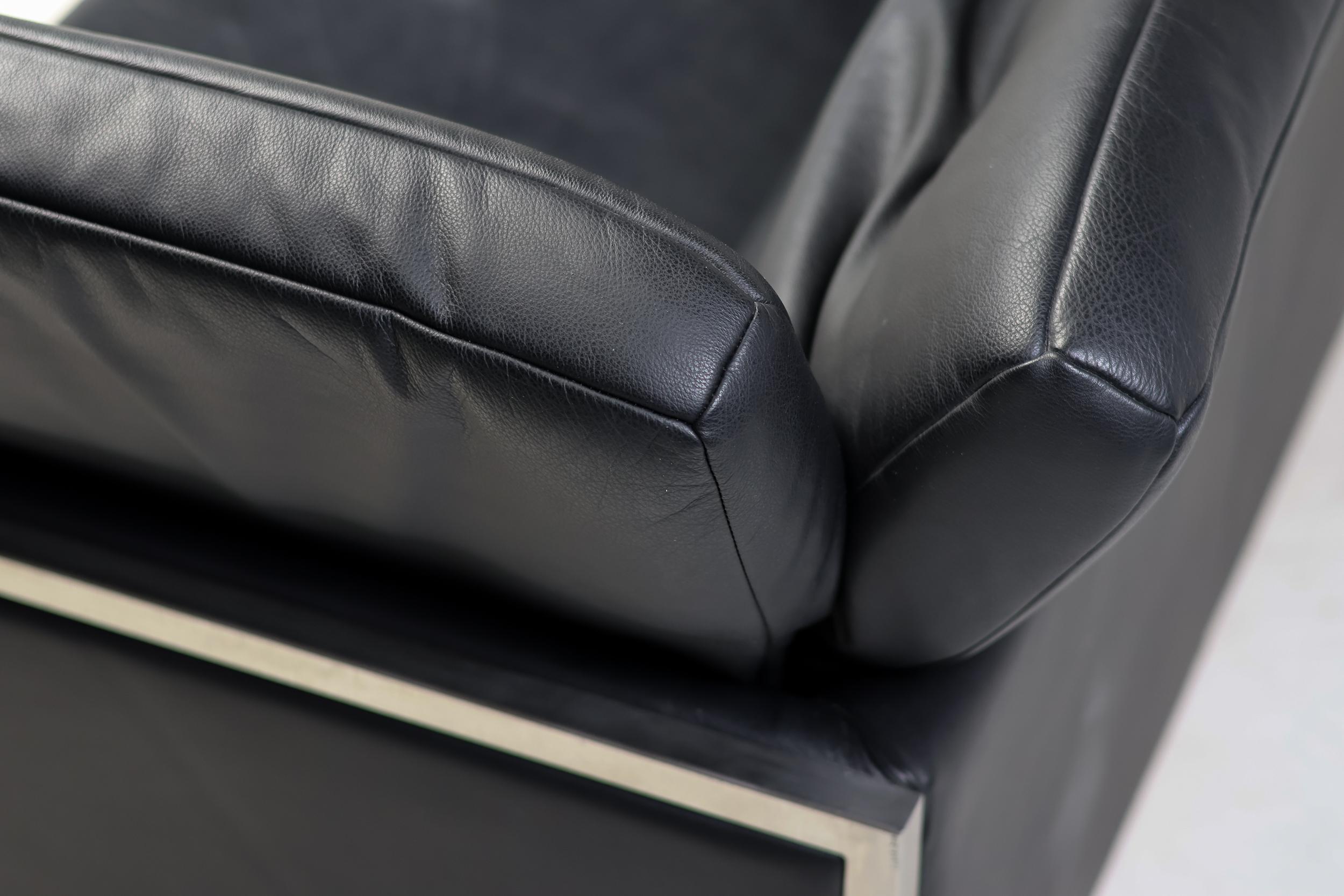 Monumental De Sede DS 540 Sofa Set in Black Leather 7