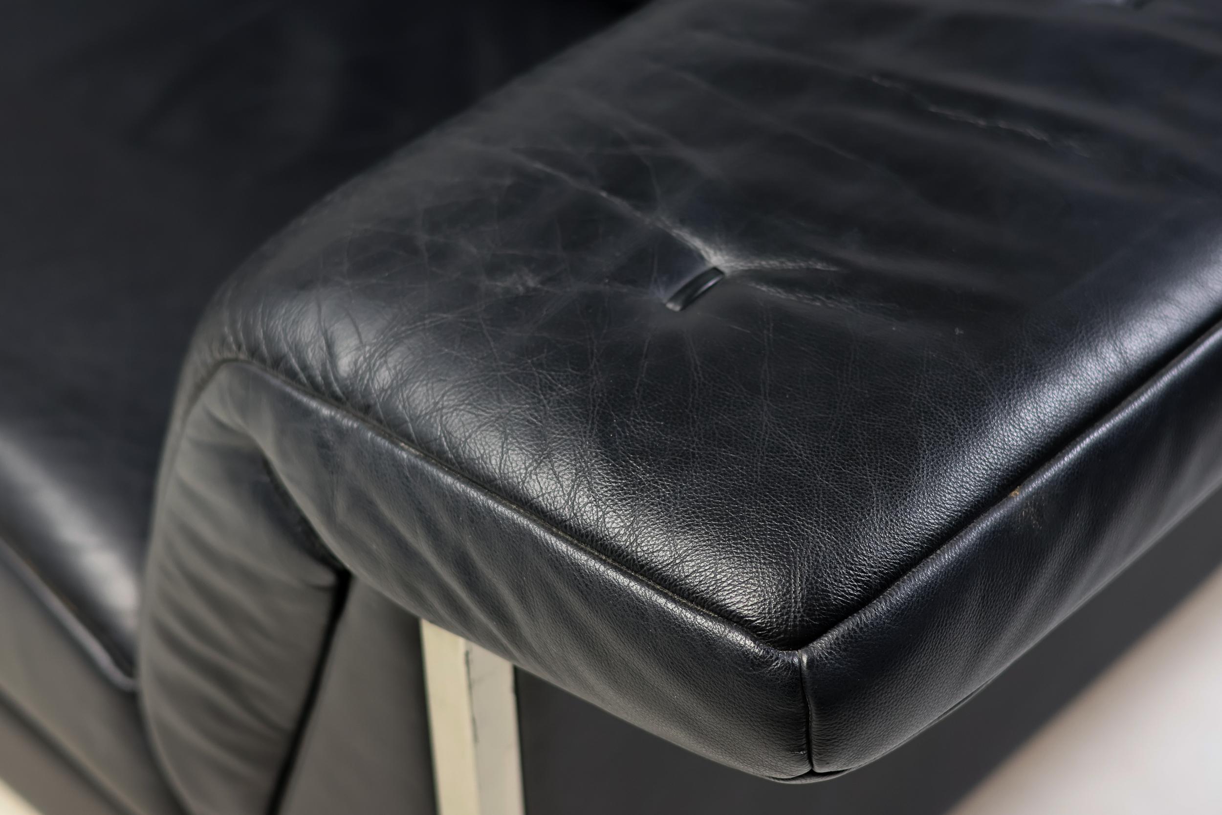 Monumental De Sede DS 540 Sofa Set in Black Leather 11
