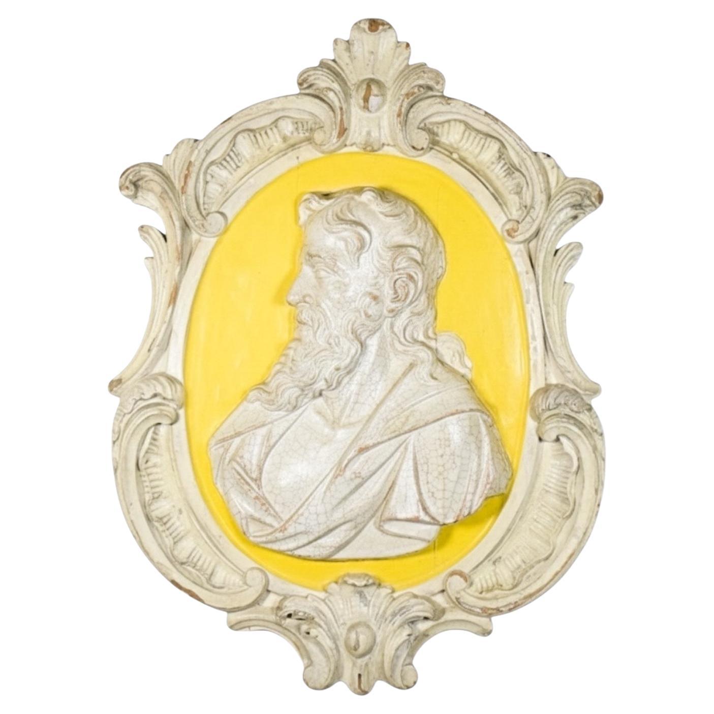 Monumental Early 20th-C. Plaque murale en bois italien sculpté de style néo-classique