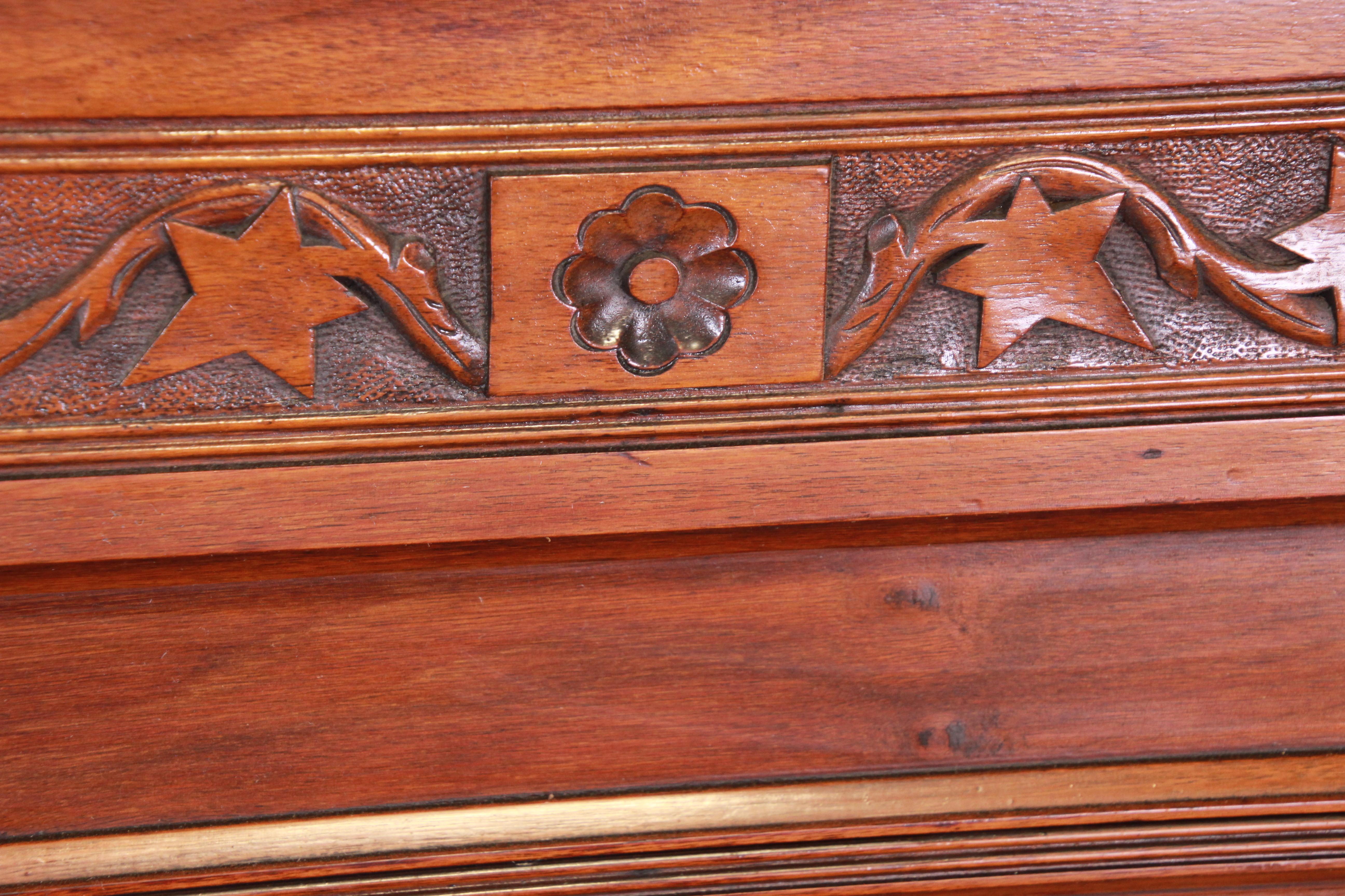 Monumental Eastlake Victorian Carved Walnut and Burl Wood Bed, circa 1870 3