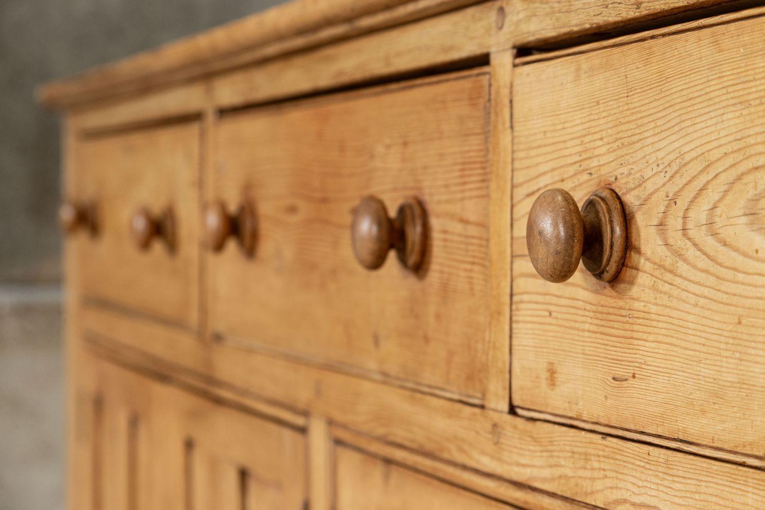 Monumental English 19thC Pine Waterfall Dresser In Good Condition For Sale In Staffordshire, GB