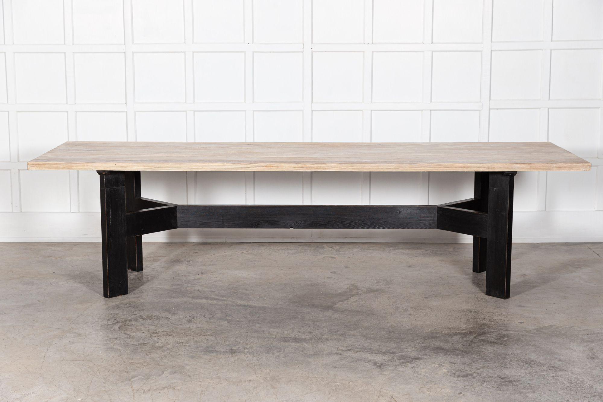 circa 1970
Monumental English ebonised Bleached Brutalist Pine dining table
Exceptional form and scale
(Top is removable)
Measures: W 303 x D 97 x H 78 cm.
  