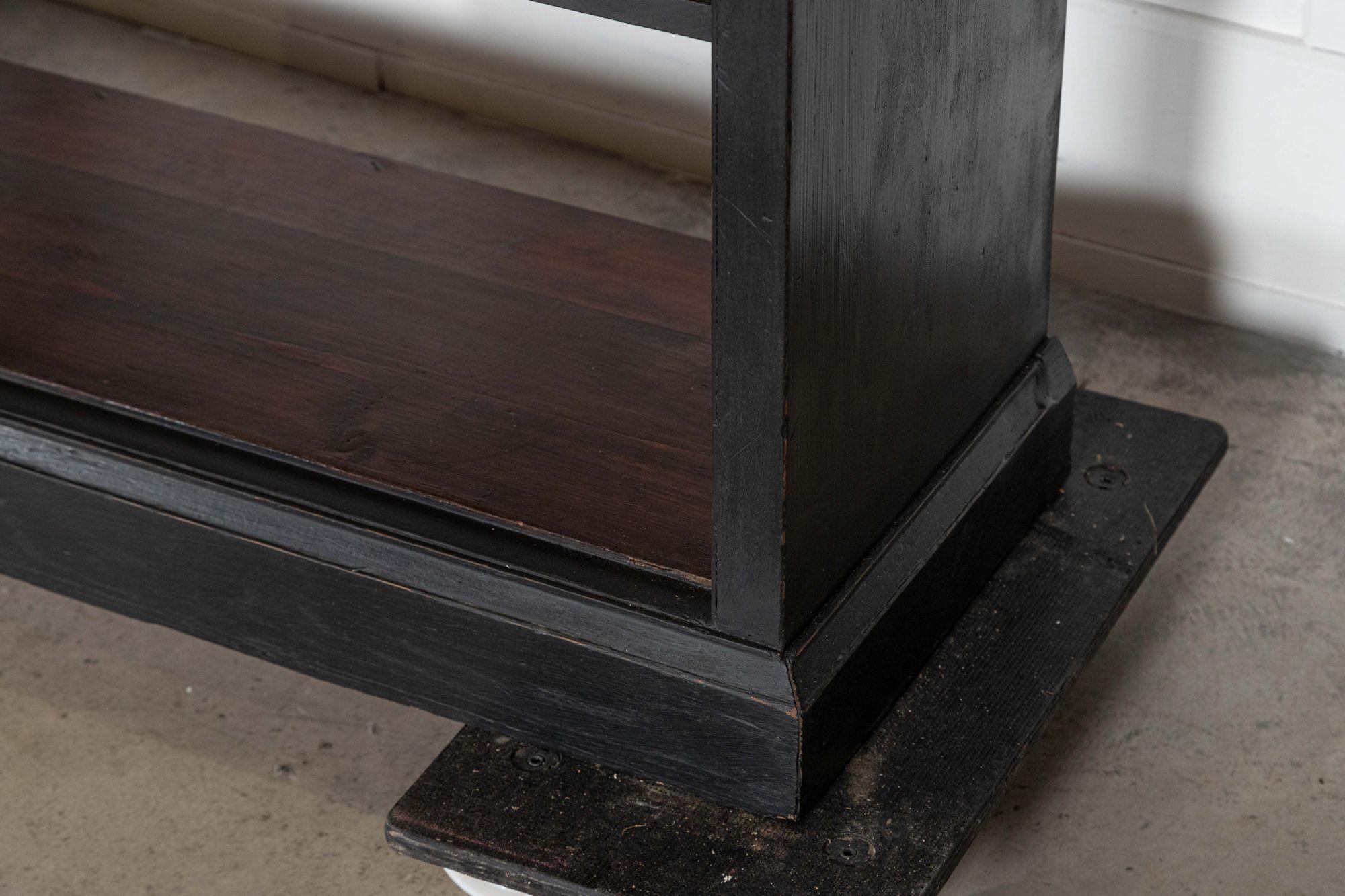 Monumentale espositore da negozio inglese in Oak ebanizzato in vendita 13