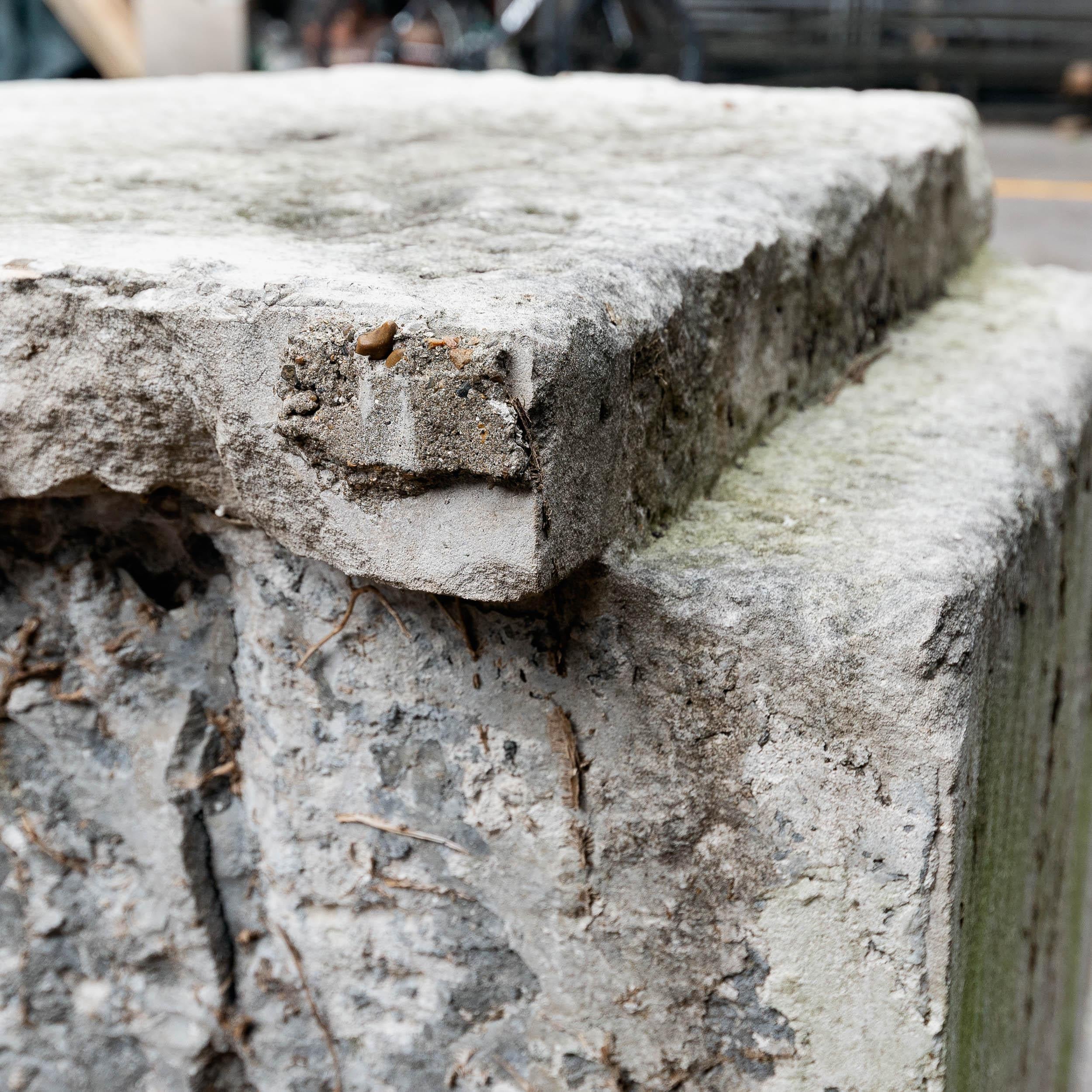 Monumental English Edwardian Portland Stone Keystone For Sale 10