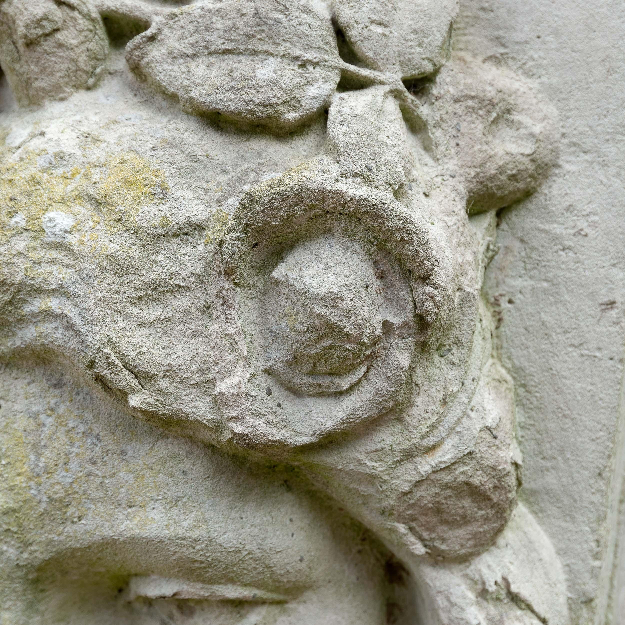 20th Century Monumental English Edwardian Portland Stone Keystone For Sale