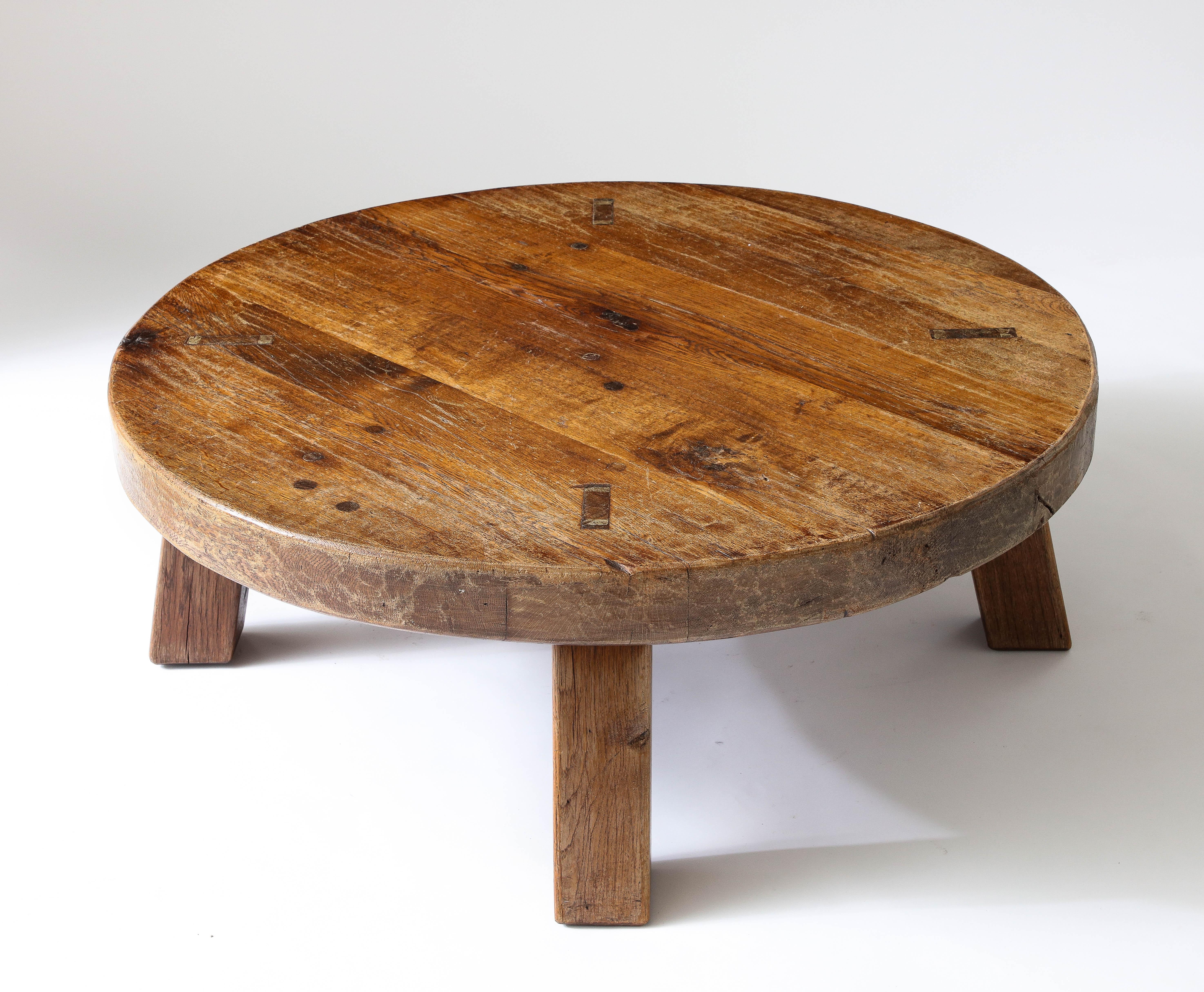 Monumental European Pine Coffee Table, France, c. 1960 In Good Condition For Sale In New York City, NY