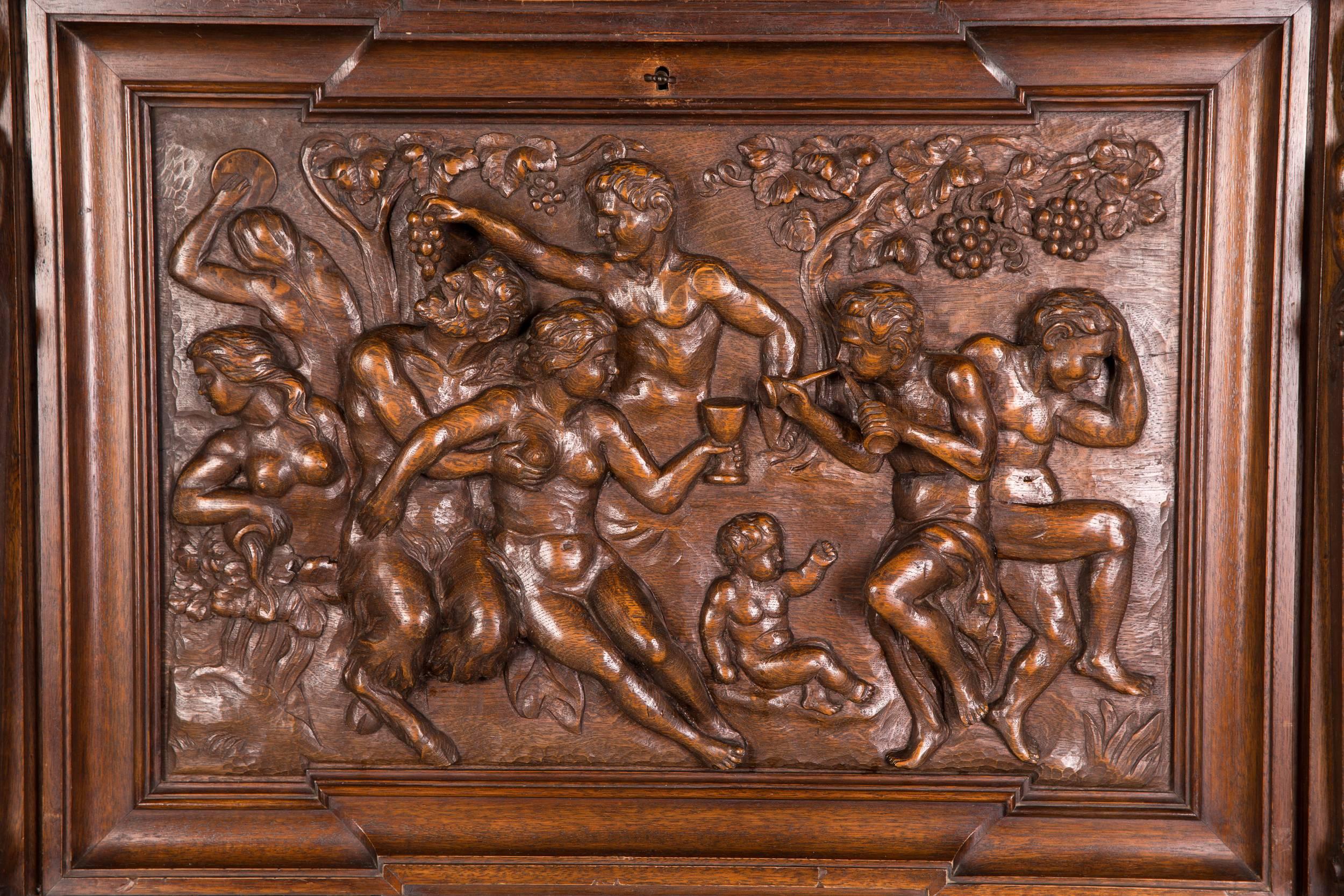 German Monumental Figurative Renaissance Bar Cabinet, circa 1880