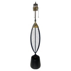 Monumental  „FISH“ Tischlampe, Heifetz zugeschrieben... Eisen und Messing, Modernist