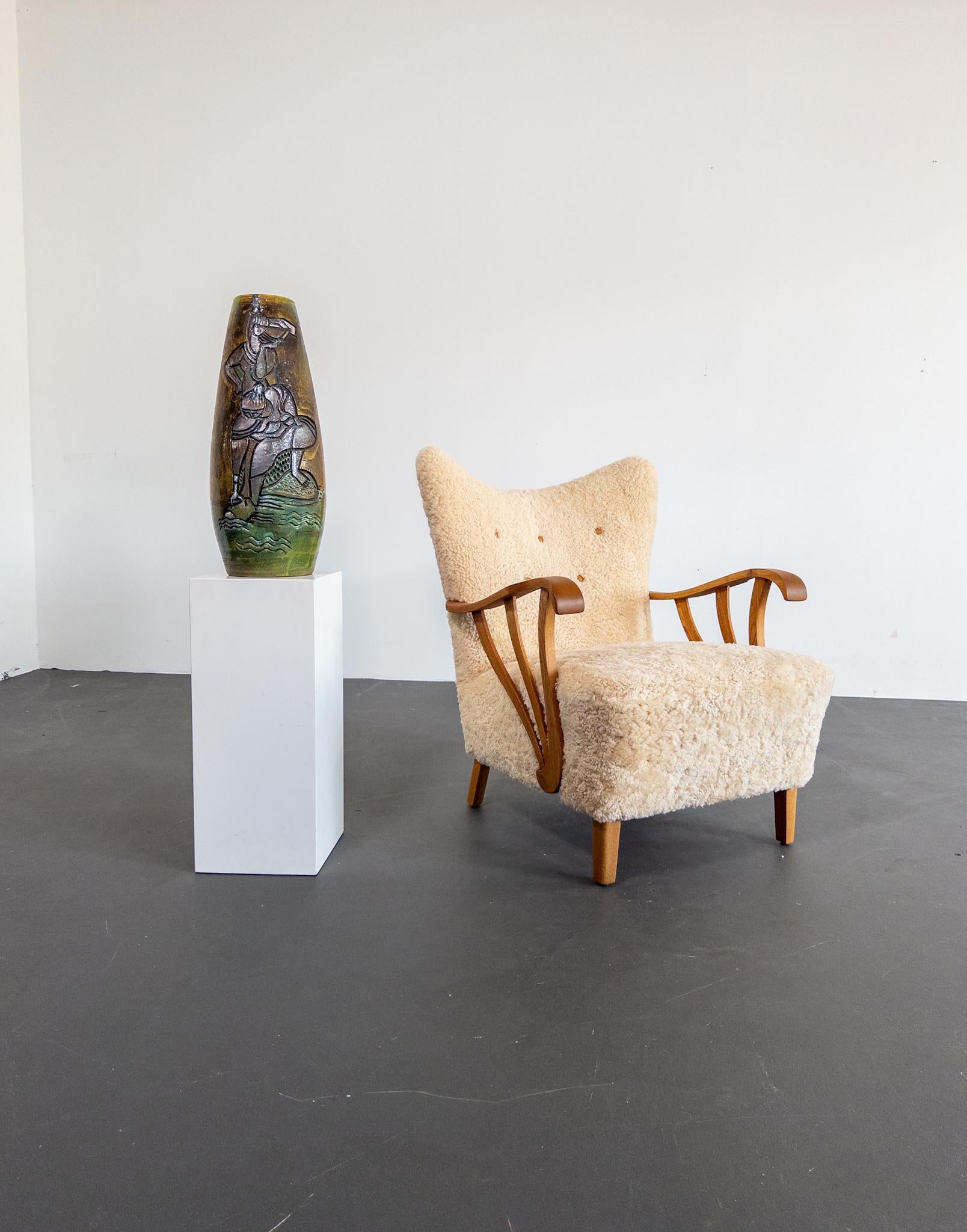 Monumental Floor Vase by Marian Zawadzki, Signed and Dated 1965 For Sale 3