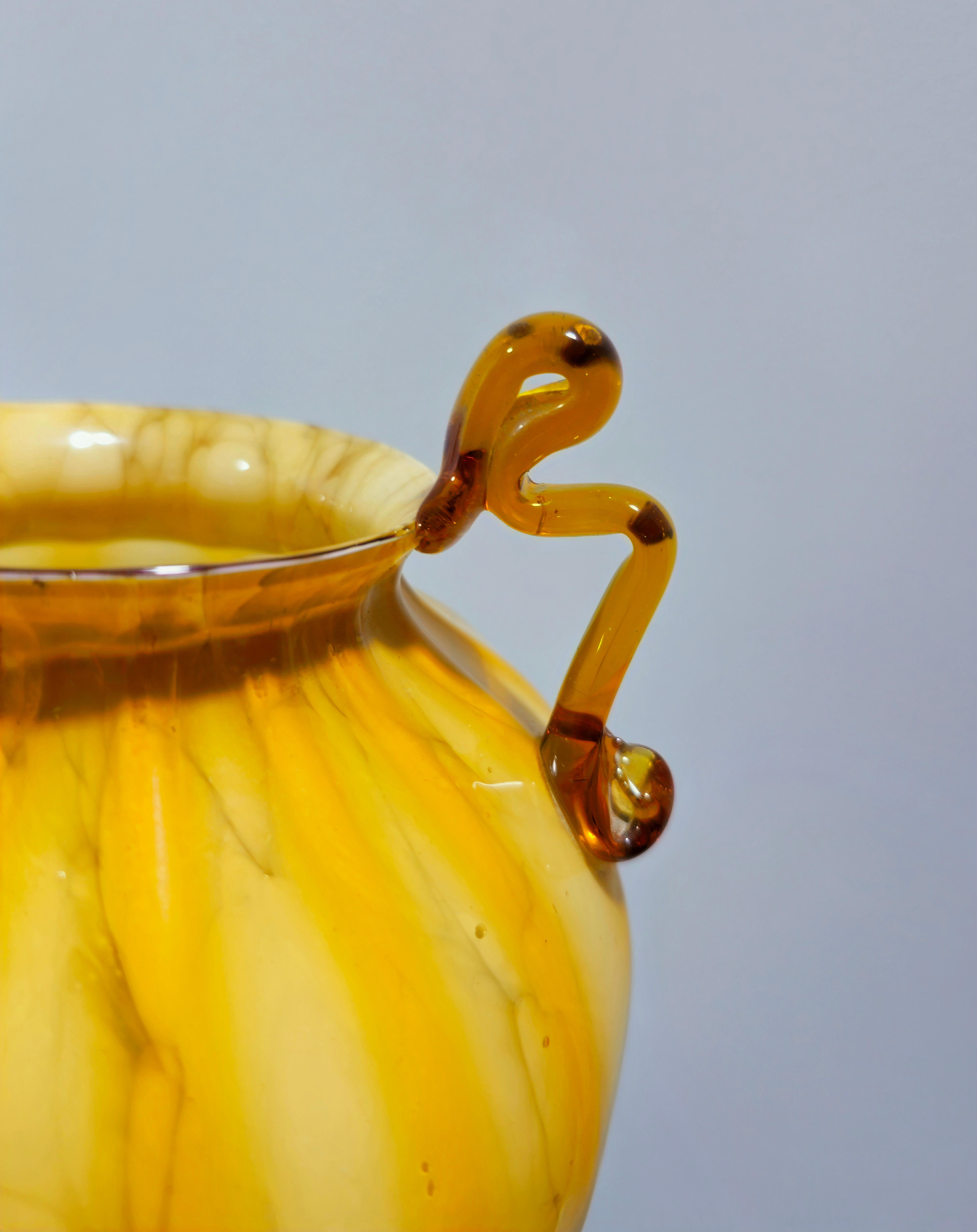 Monumental Fratelli Toso Yellow Blown Murano Glass Vase Italy 1930s Art Deco For Sale 1