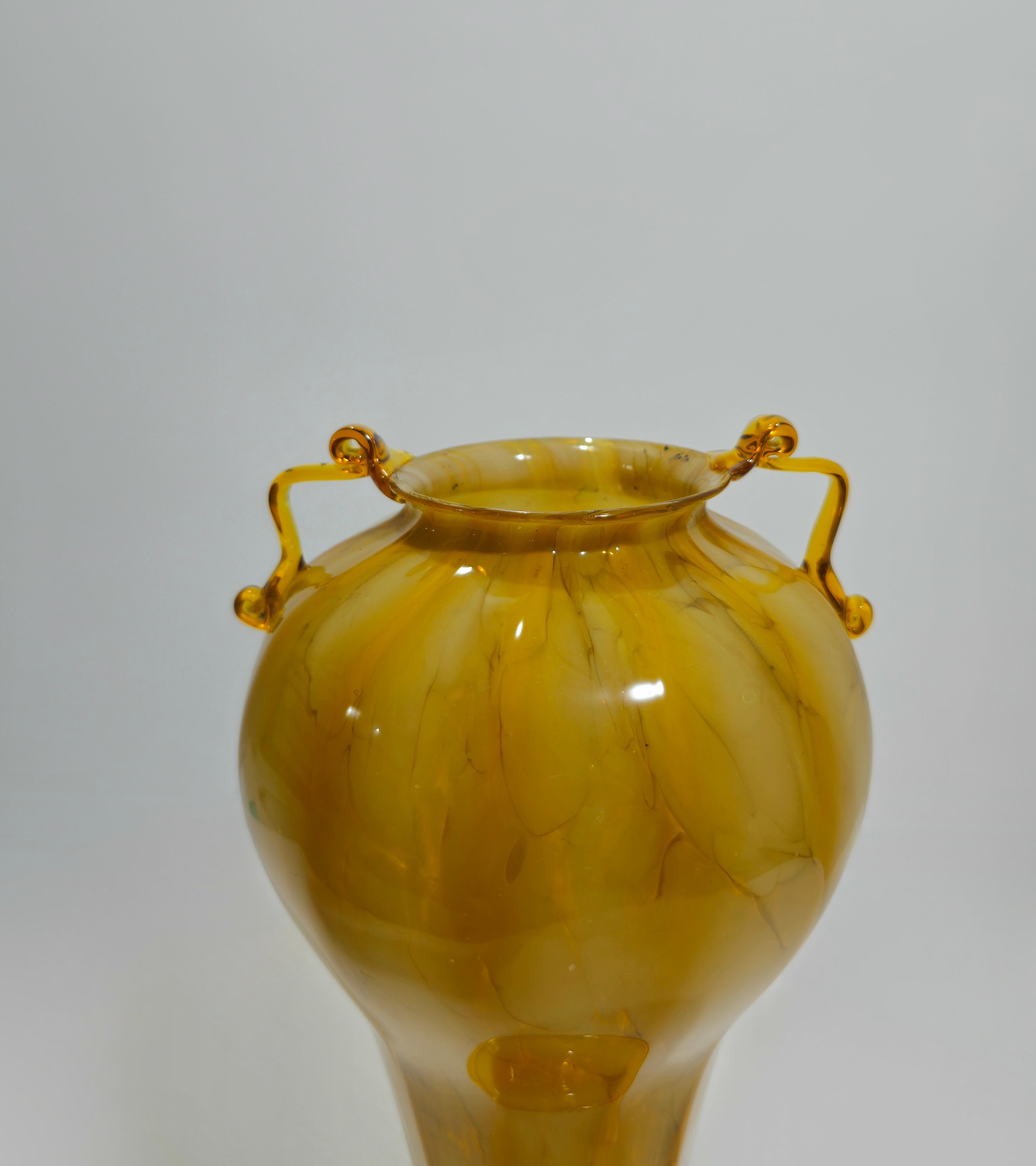 Monumental Fratelli Toso Yellow Murano Glass Vase Italy 1930s Art Deco For Sale 5