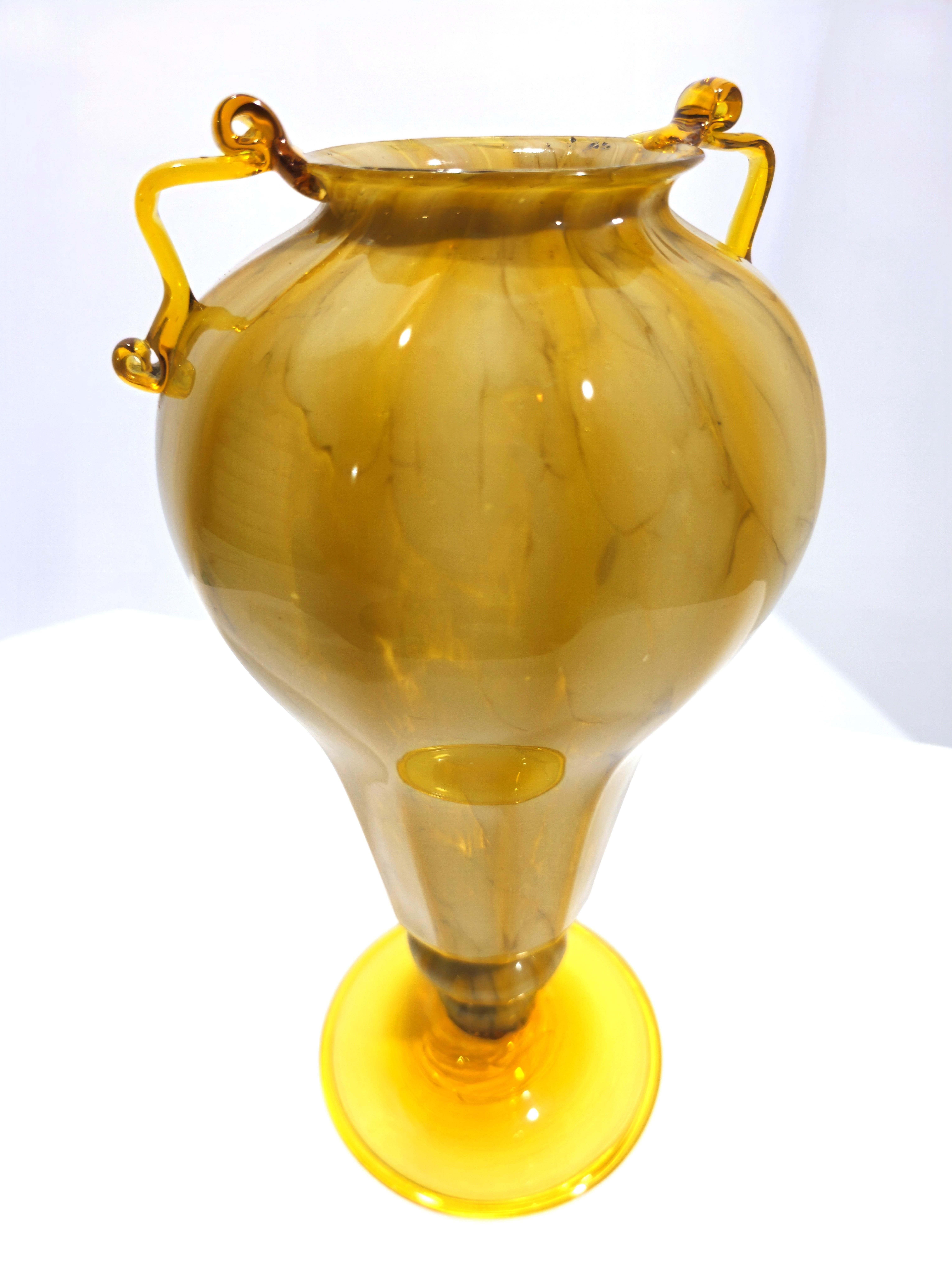 Monumental Fratelli Toso Yellow Murano Glass Vase Italy 1930s Art Deco For Sale 6