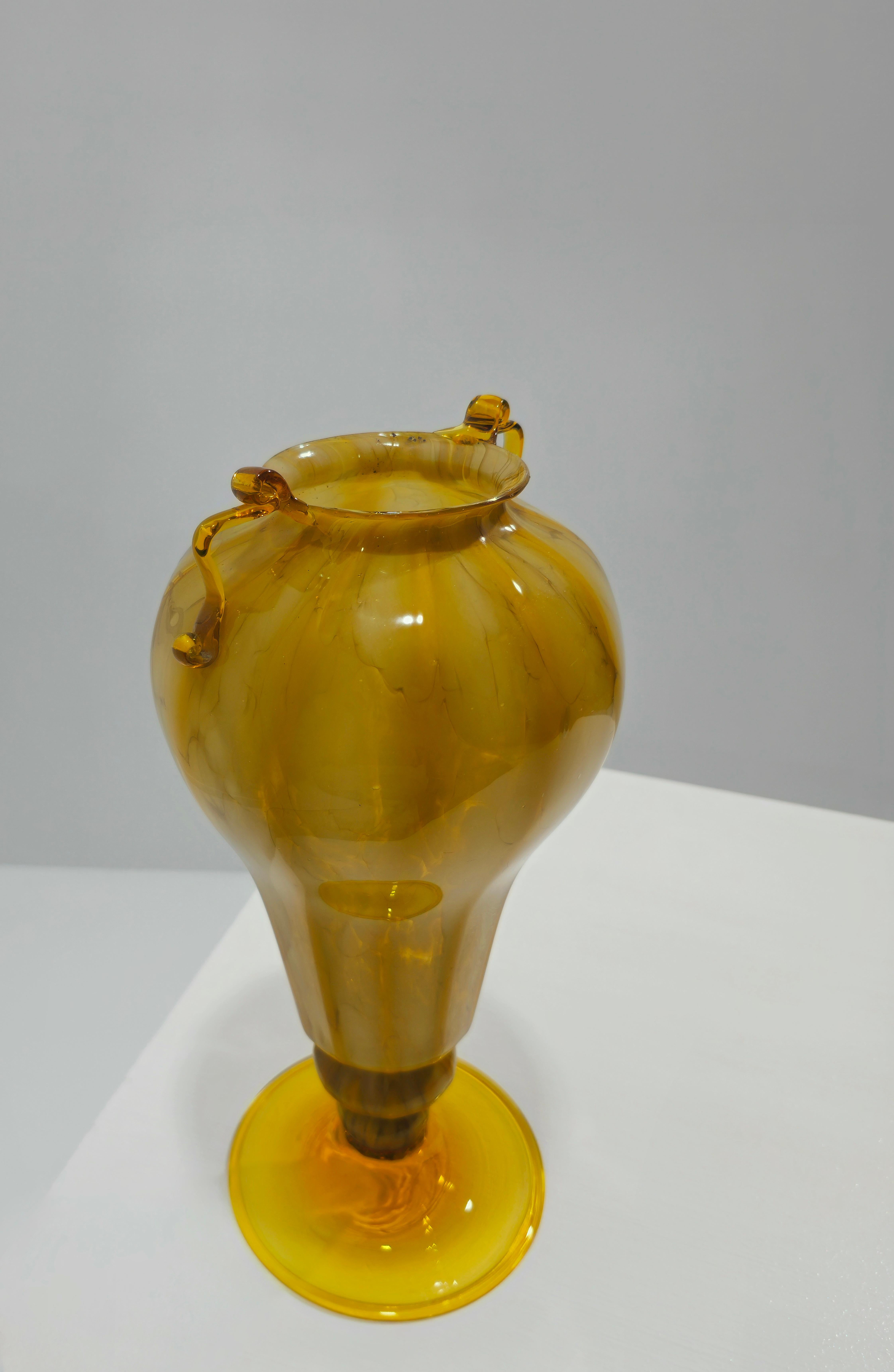 Mid-17th Century Monumental Fratelli Toso Yellow Murano Glass Vase Italy 1930s Art Deco For Sale