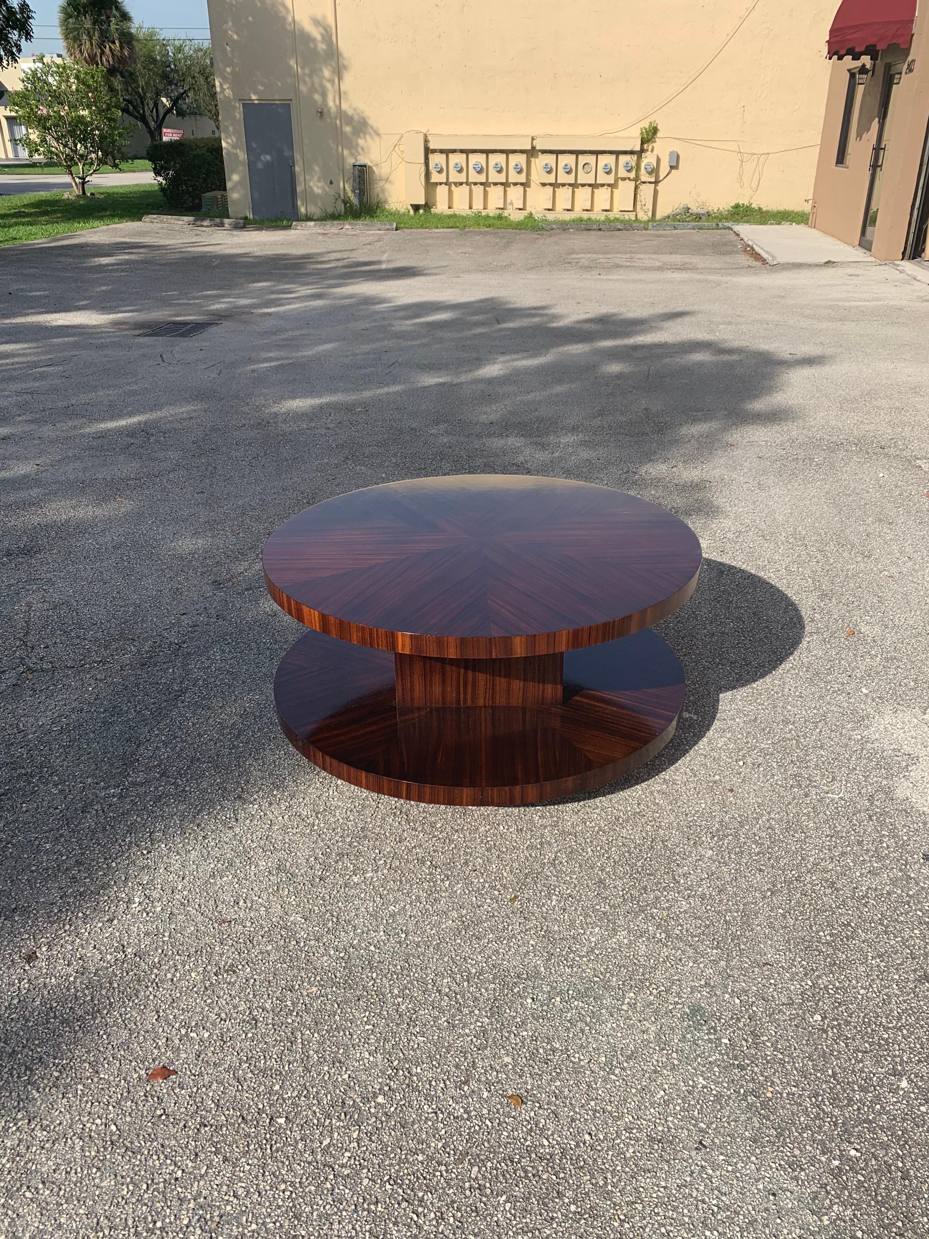 Monumental French Art Deco Sunburst Macassar Rotating Coffee Table In Good Condition In Hialeah, FL