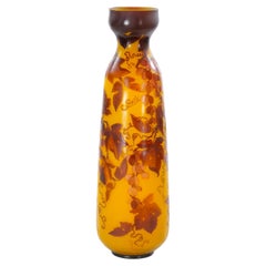 Monumental Galle Art Glass Cameo - Motif Grapevine