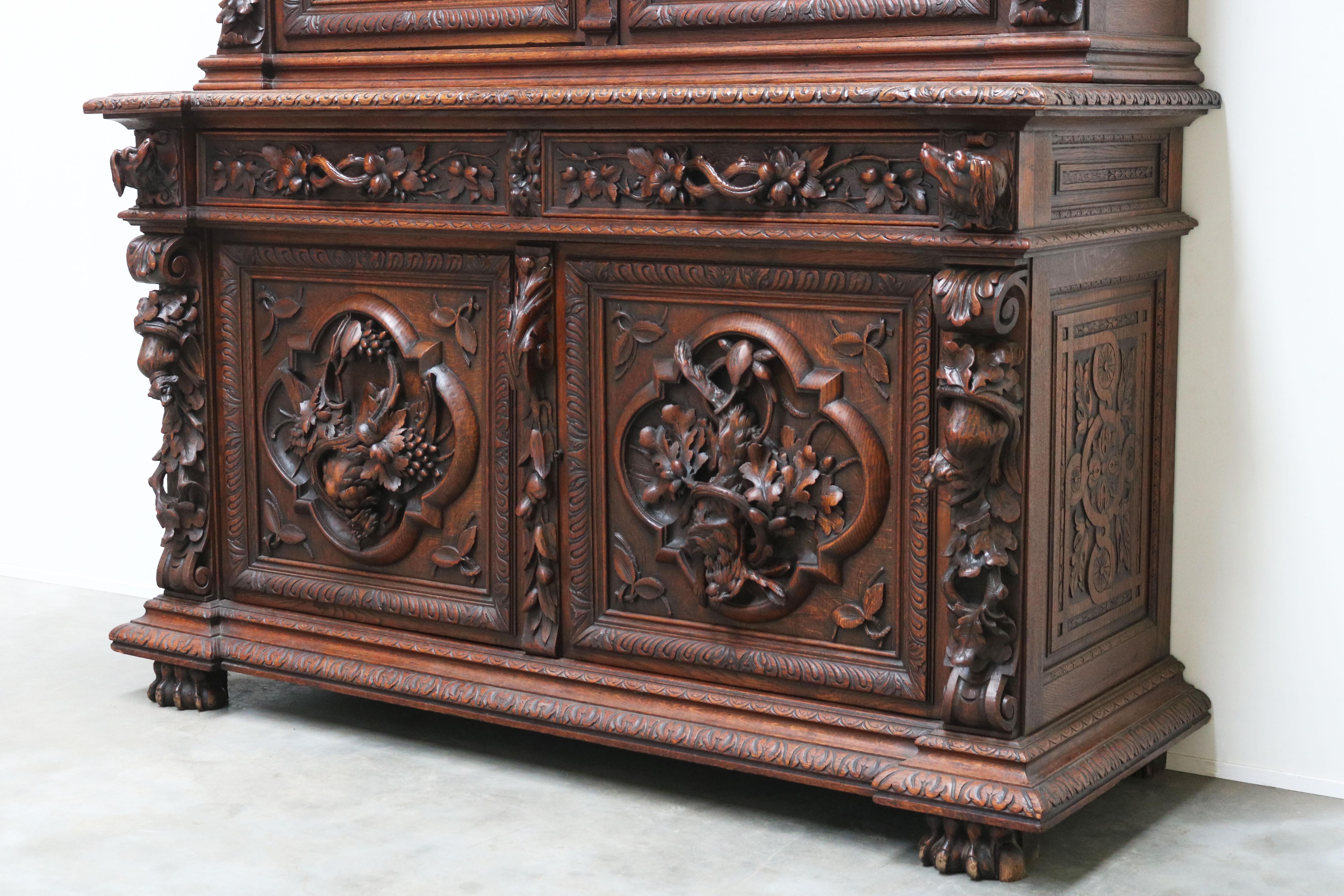 Renaissance Revival Rare Antique French Hunt Cabinet Renaissance Carved Oak Black Forest Bookcase  For Sale