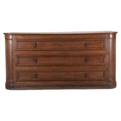 Commode monumentale en chêne français