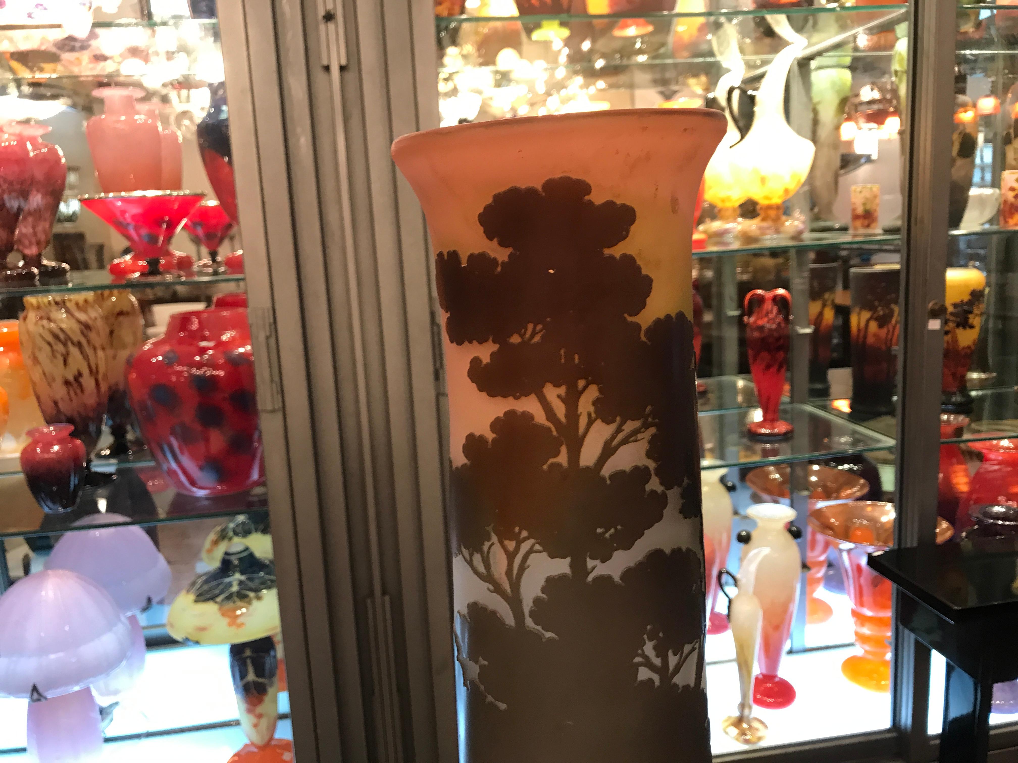 Verre Vase monumental français, Signe : Gallé, Style : Jugendstil, Art Nouveau, Liberty en vente