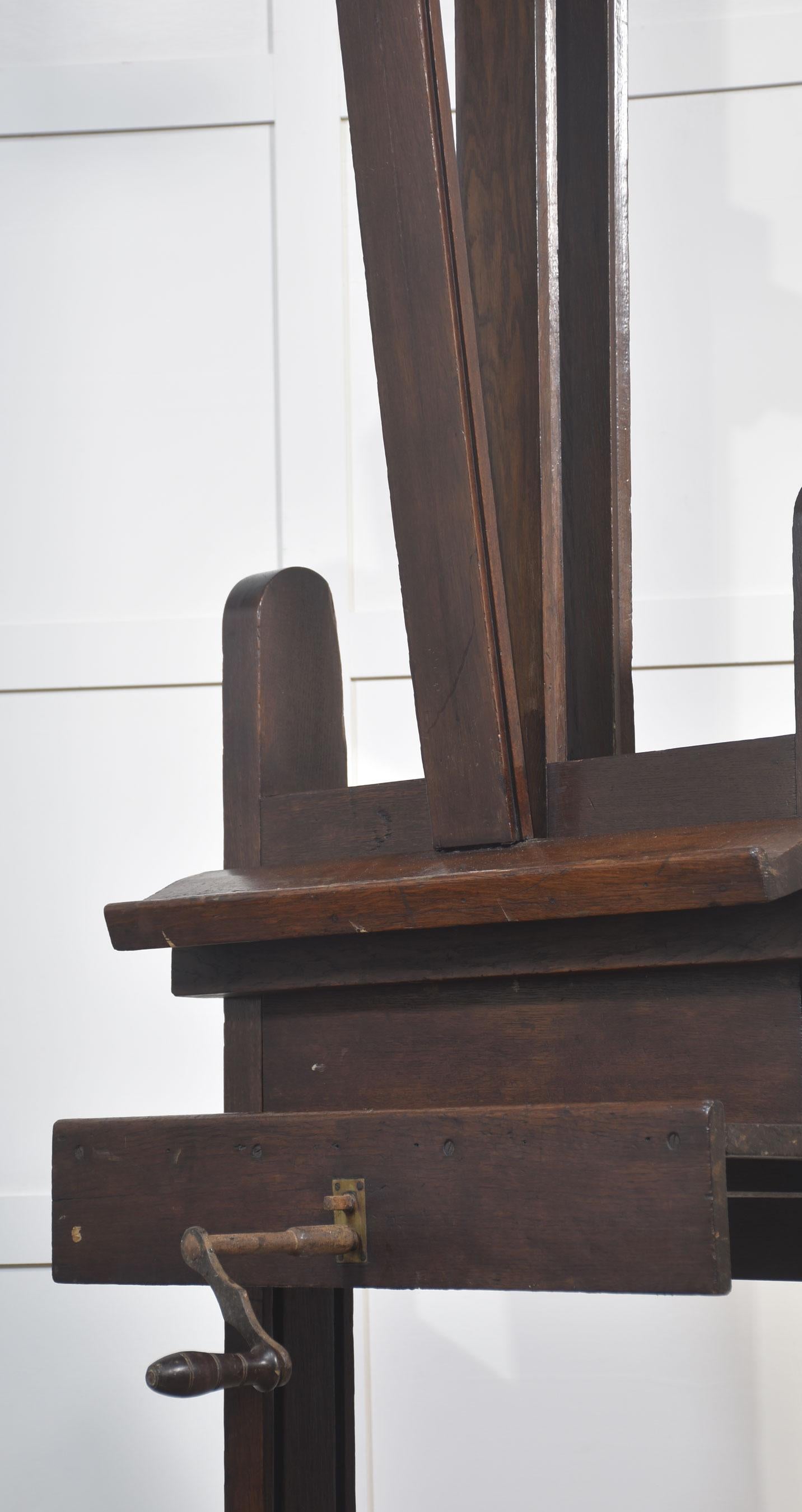 Monumental chevalet de studio en Oak entièrement réglable pour les artistes en vente 5