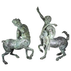 Esculturas figurativas de metal