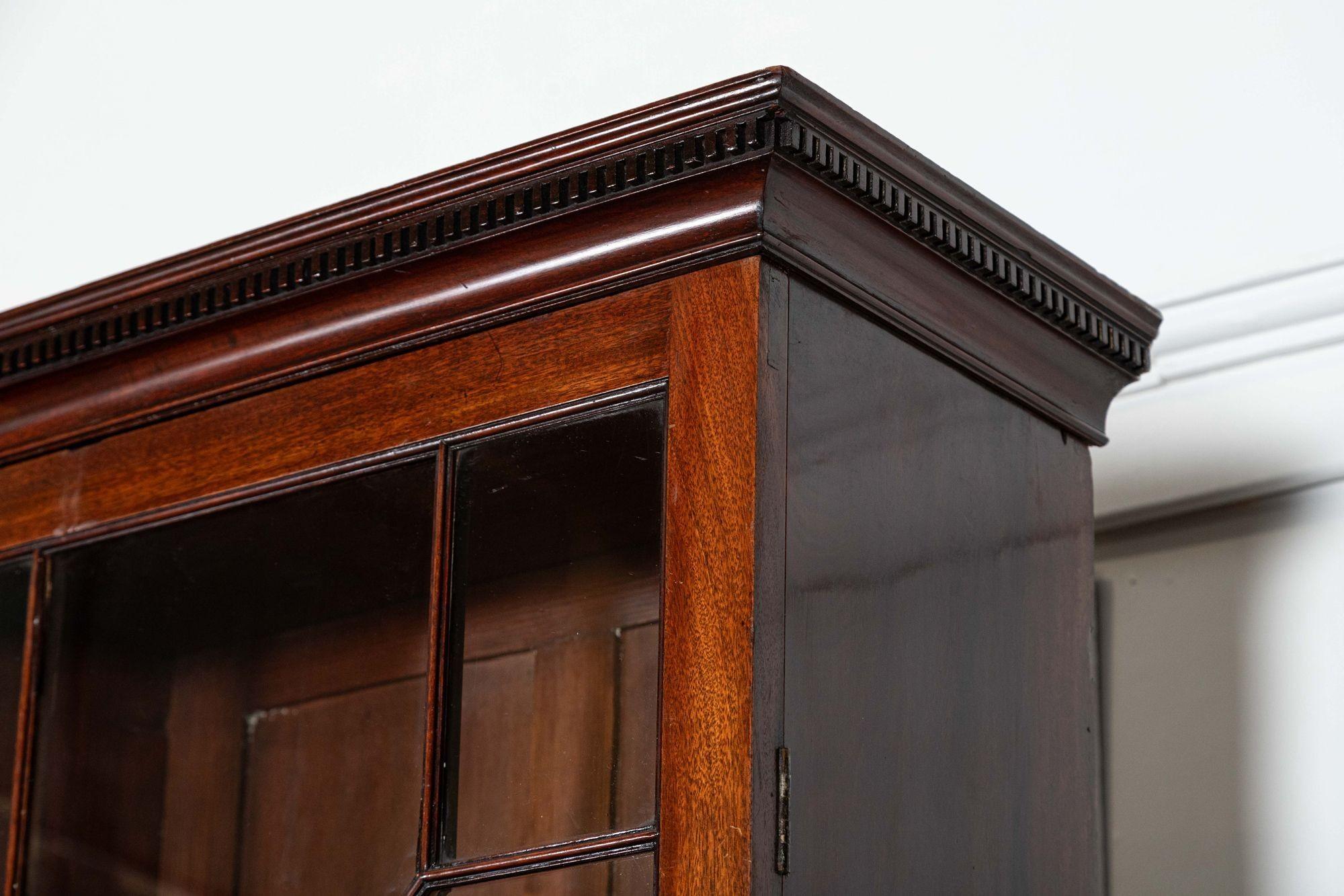 Monumental George III English Mahogany Breakfront Library Bookcase For Sale 7