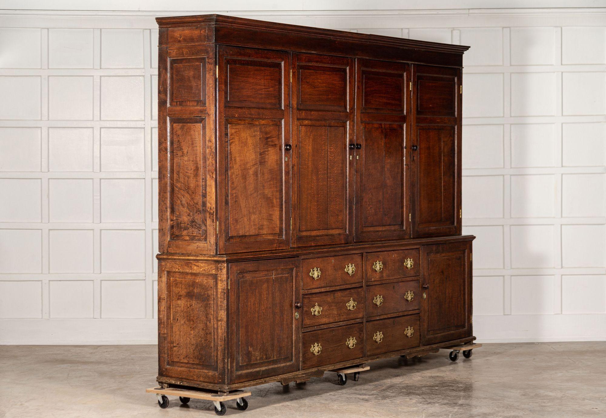 Monumental George III Oak Housekeeper's Cupboard In Good Condition For Sale In Staffordshire, GB