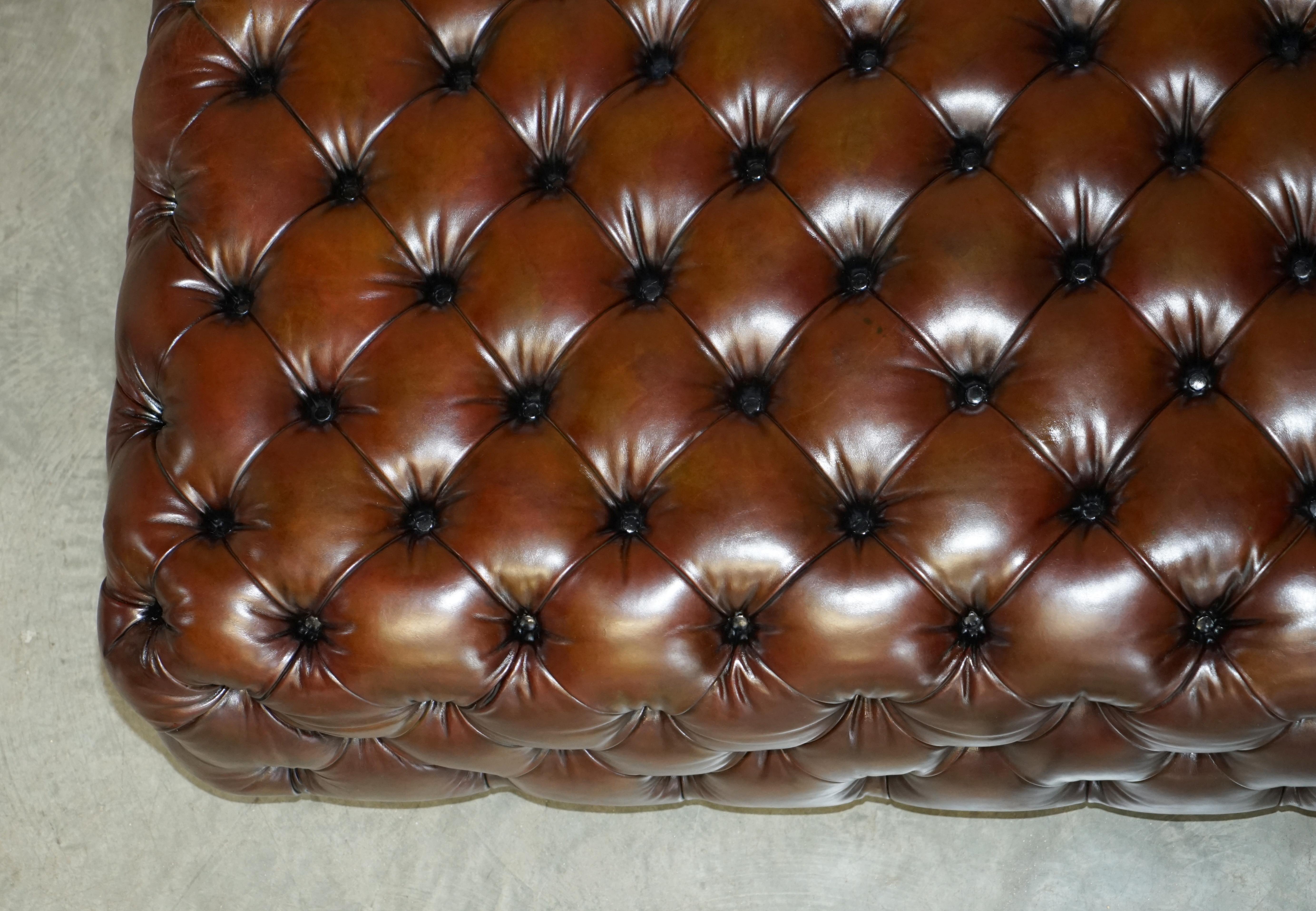 MONUMENTAL GEORGE SMITH RESTORED BROWN LEATHER CHESTERFiELD FOOTSTOOL OTTOMAN For Sale 5