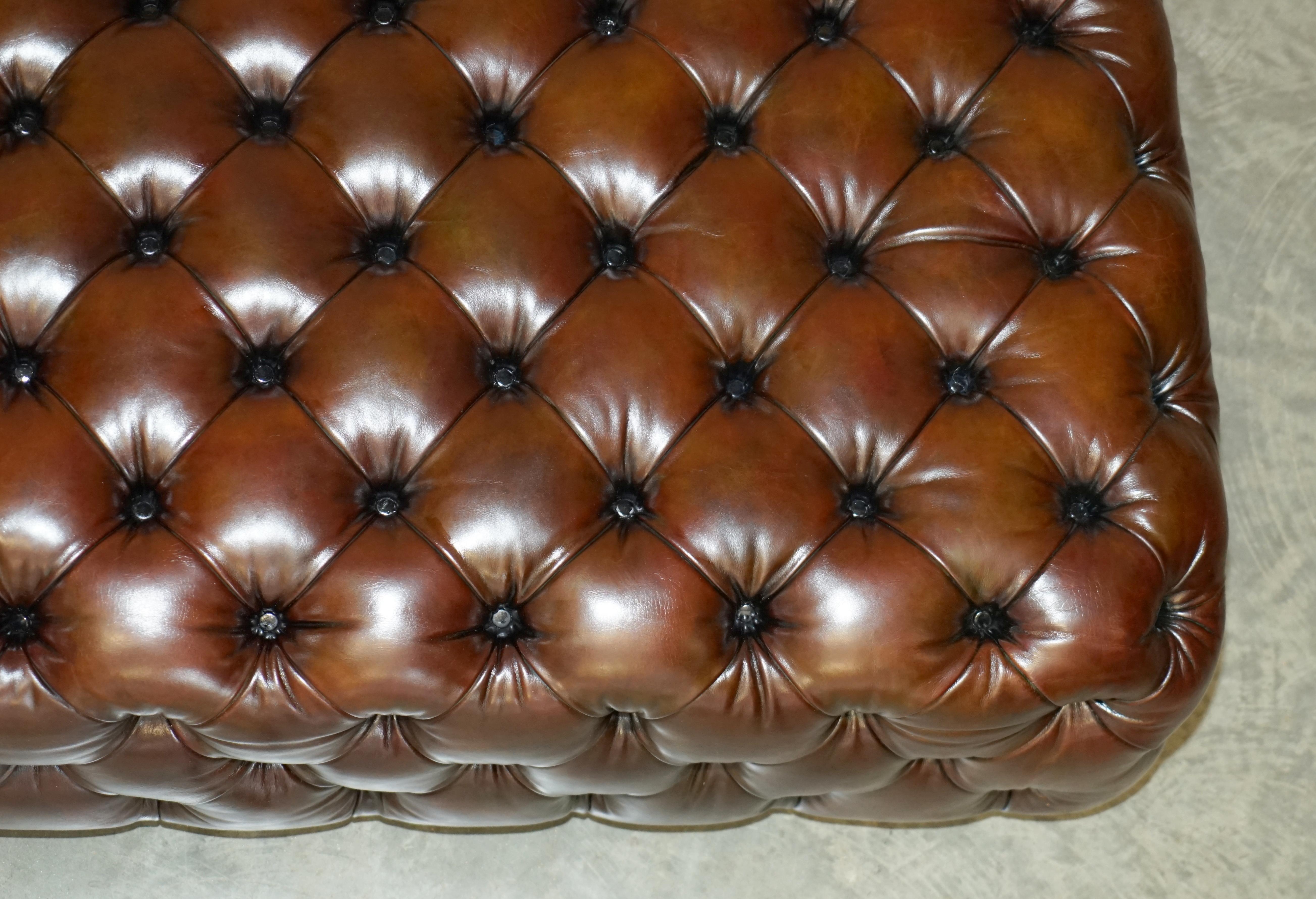 MONUMENTAL GEORGE SMITH RESTORED BROWN LEATHER CHESTERFiELD FOOTSTOOL OTTOMAN For Sale 6