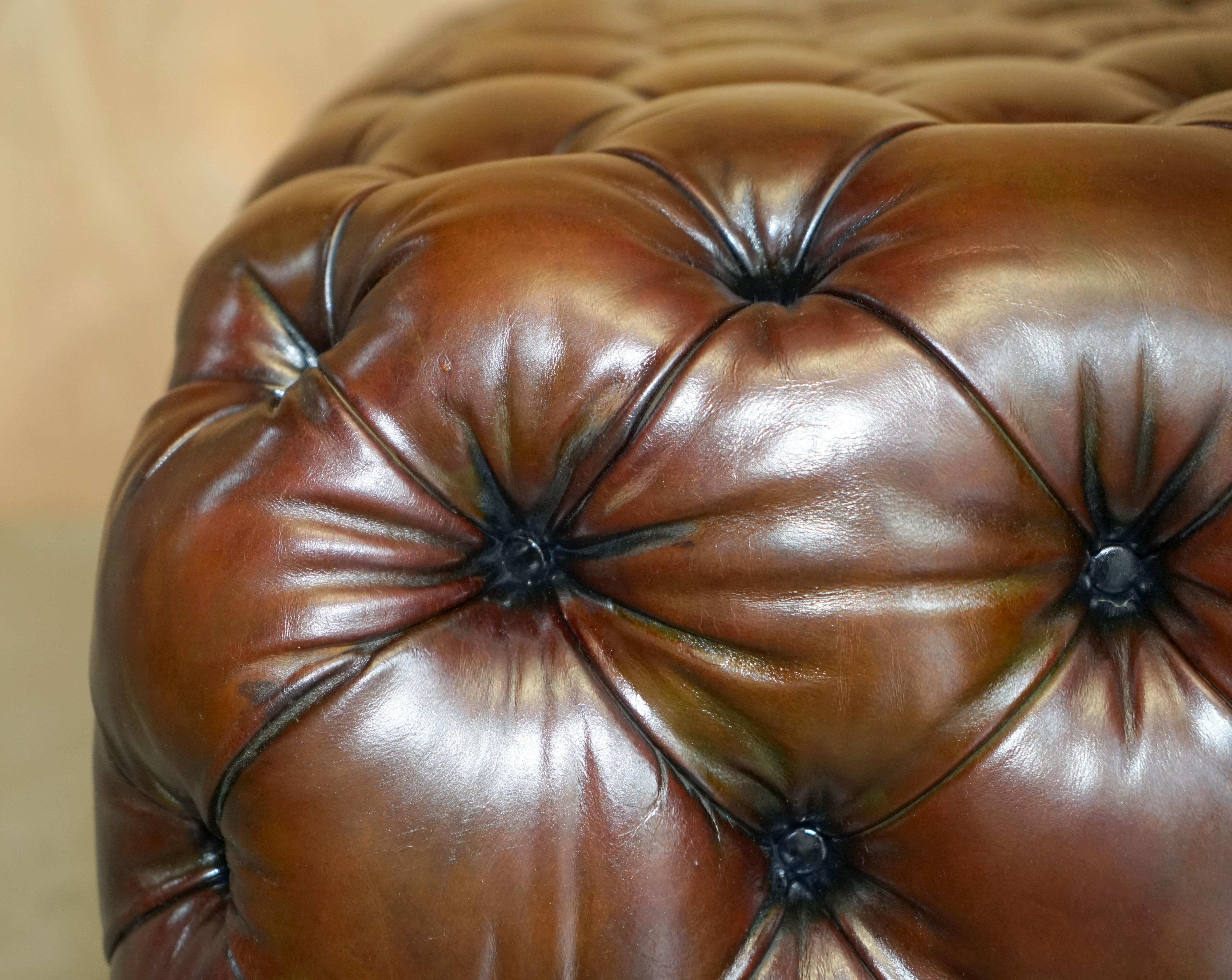 Hand-Crafted MONUMENTAL GEORGE SMITH RESTORED BROWN LEATHER CHESTERFiELD FOOTSTOOL OTTOMAN For Sale
