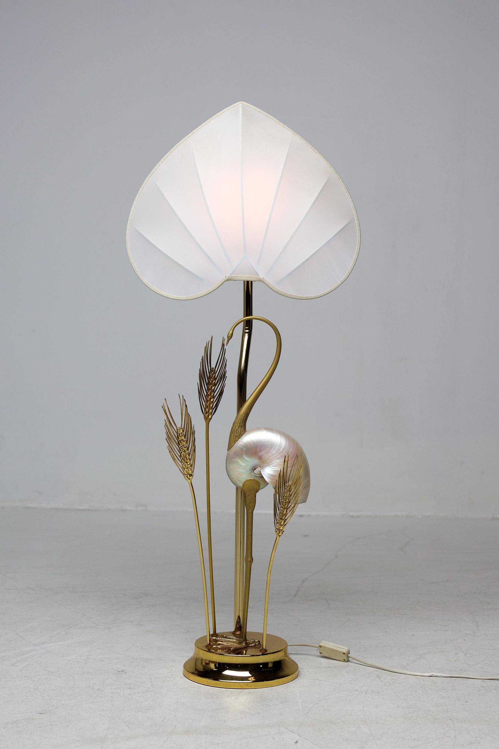 Monumentale Kranich- oder Reiher-Stehlampe aus vergoldetem Messing von Antonio Pavia (Hollywood Regency) im Angebot
