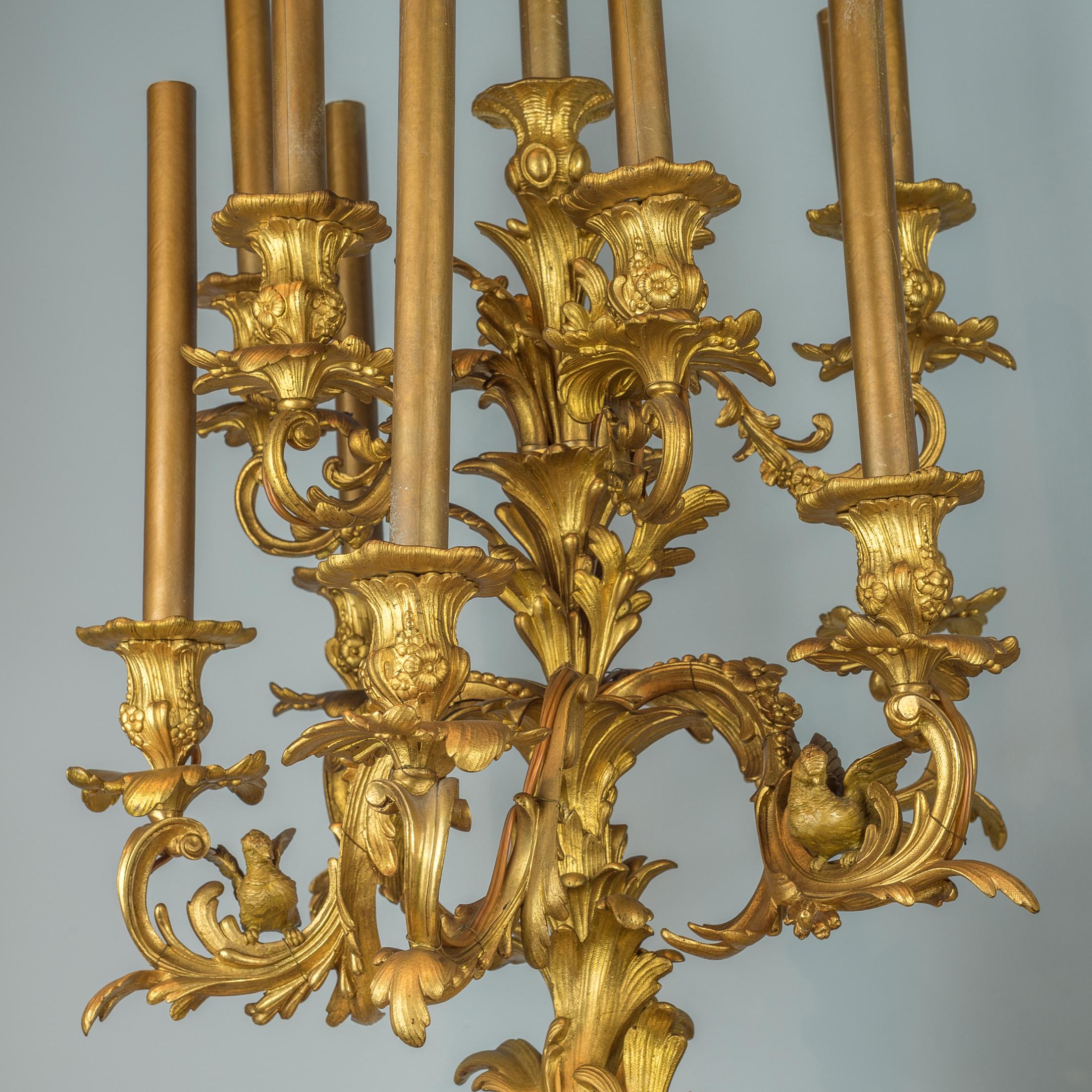 Monumental Gilt Bronze Clockset with Putti Playing with Flower Garlands For Sale 1
