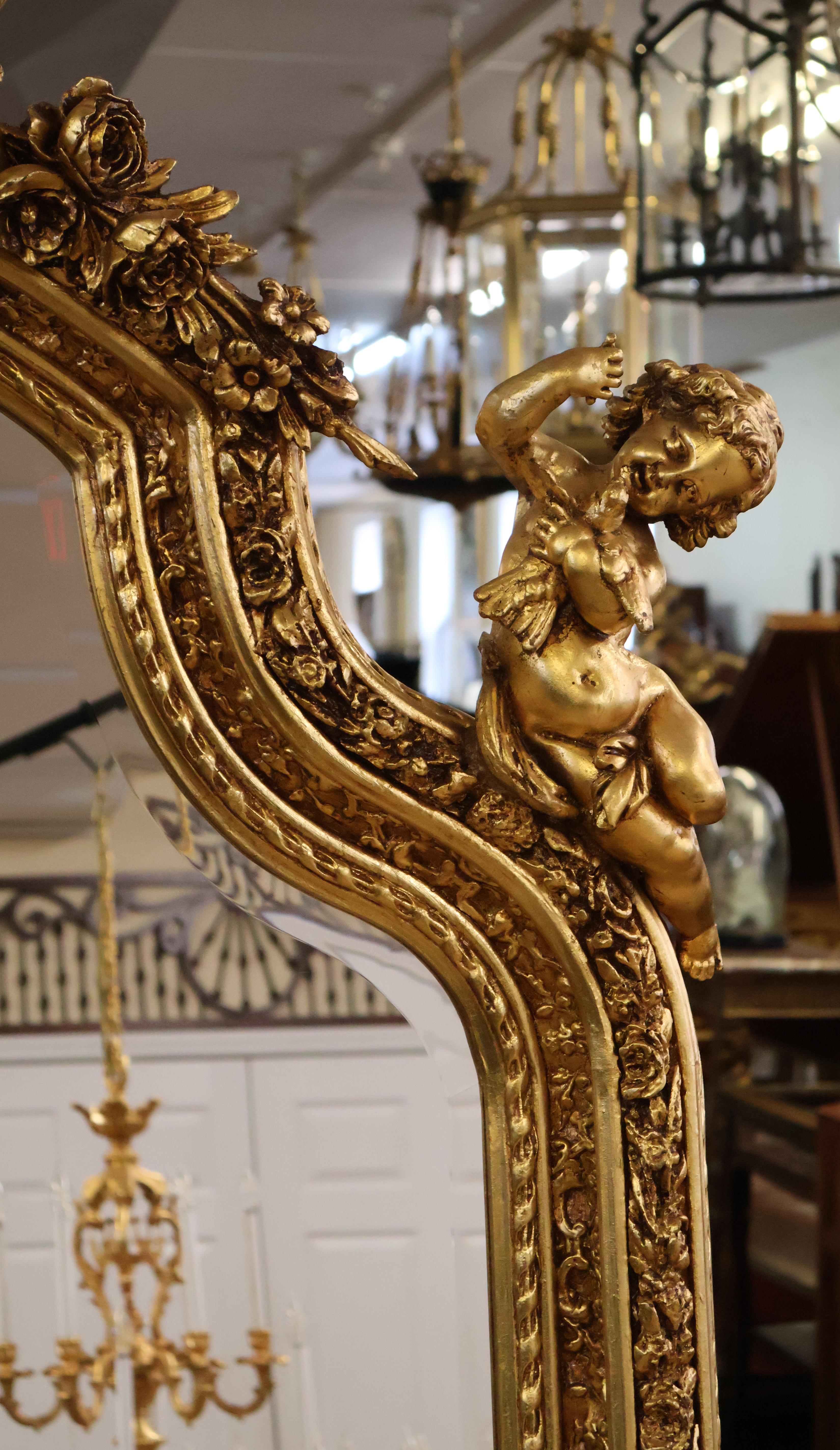 Miroir biseauté Monumental Gold Louis XVI French Style Cherub Putti Motif 7' Tall en vente 2