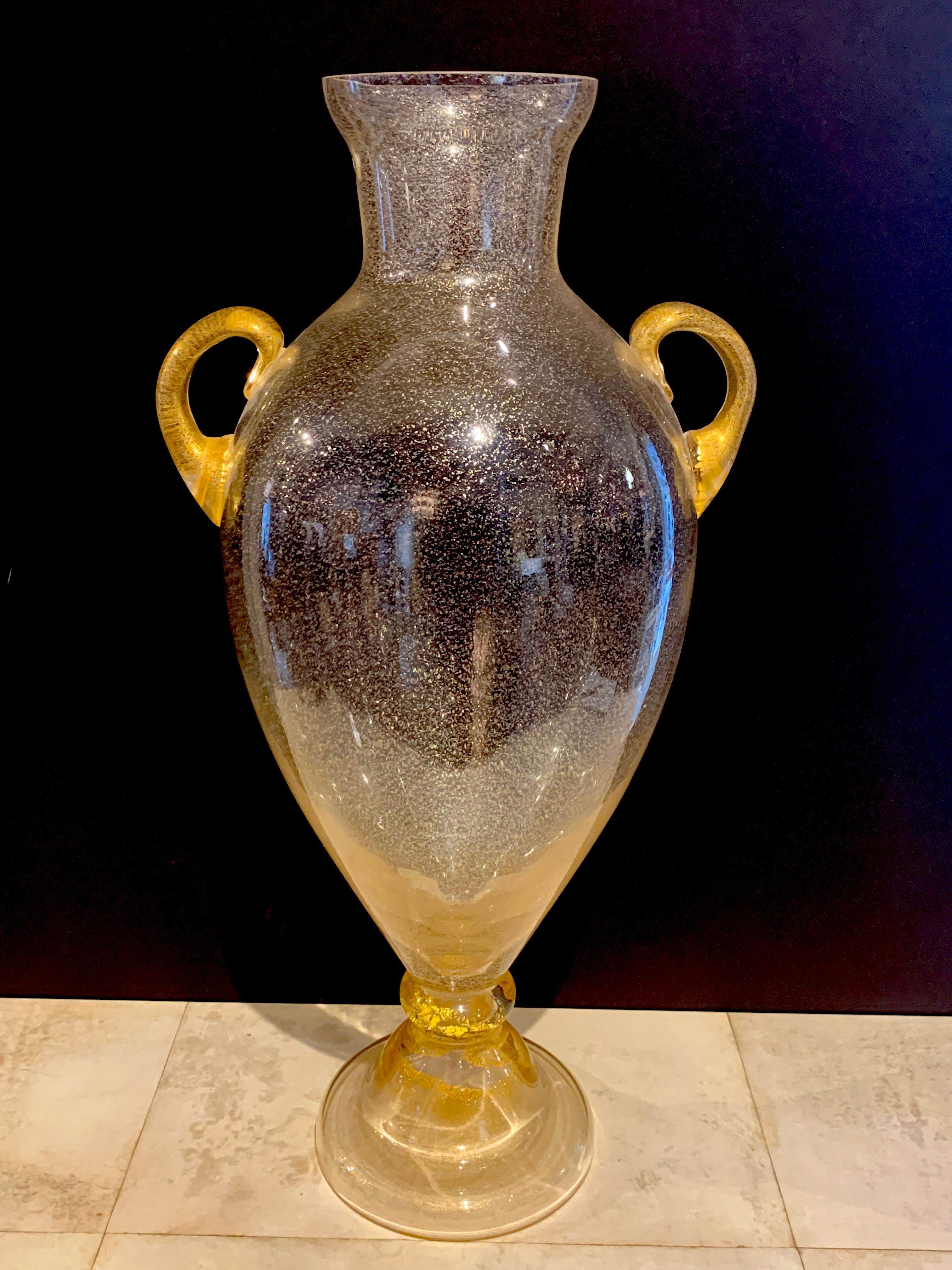 Monumental Good Infused Murano Glass Vase 3