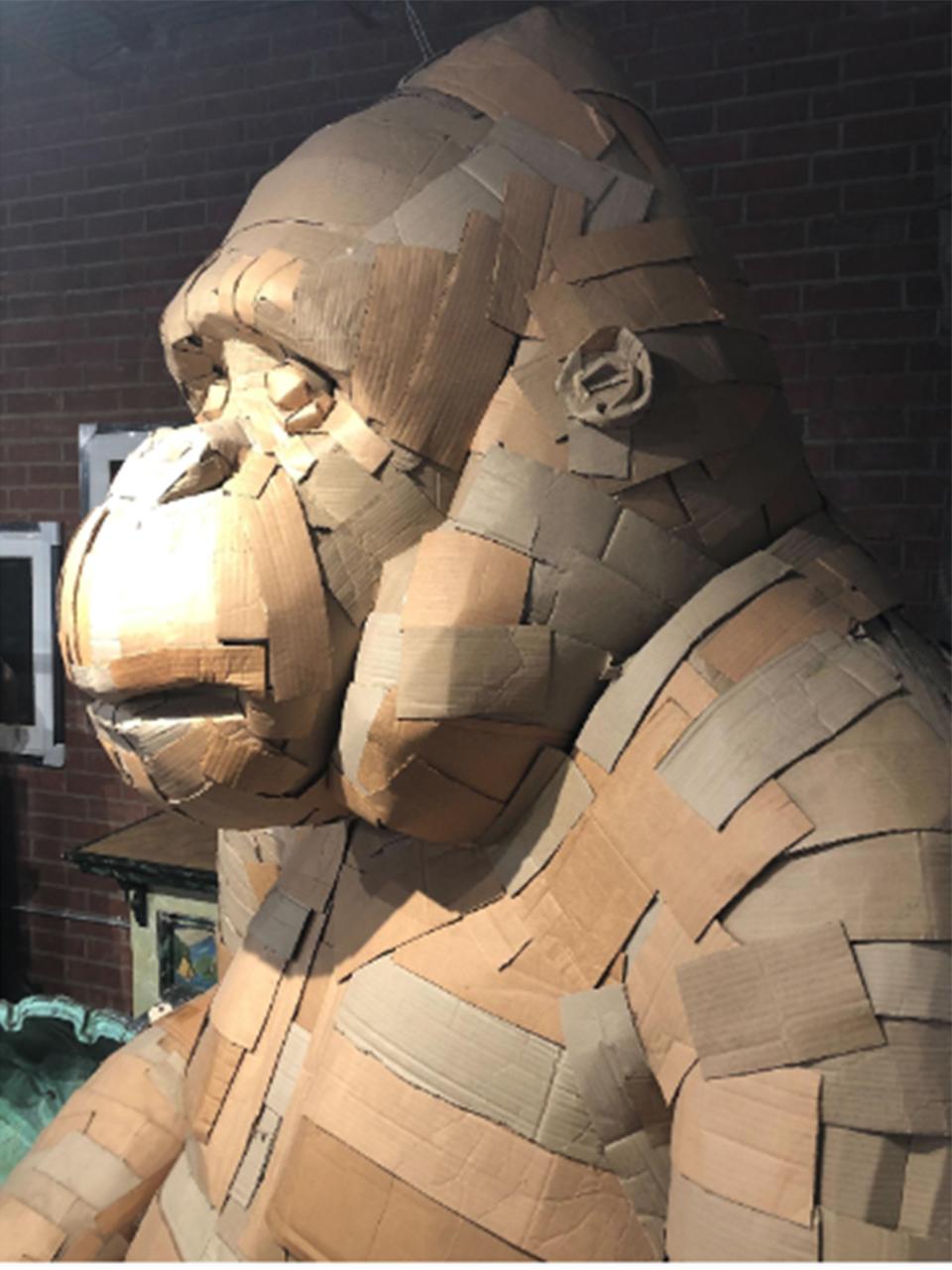 Monumental Gorilla Sculpture In Good Condition For Sale In Peekskill, NY
