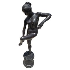 Monumental greek Bronze Sculpture of Aphrodite (Venus), Early 20th Century
