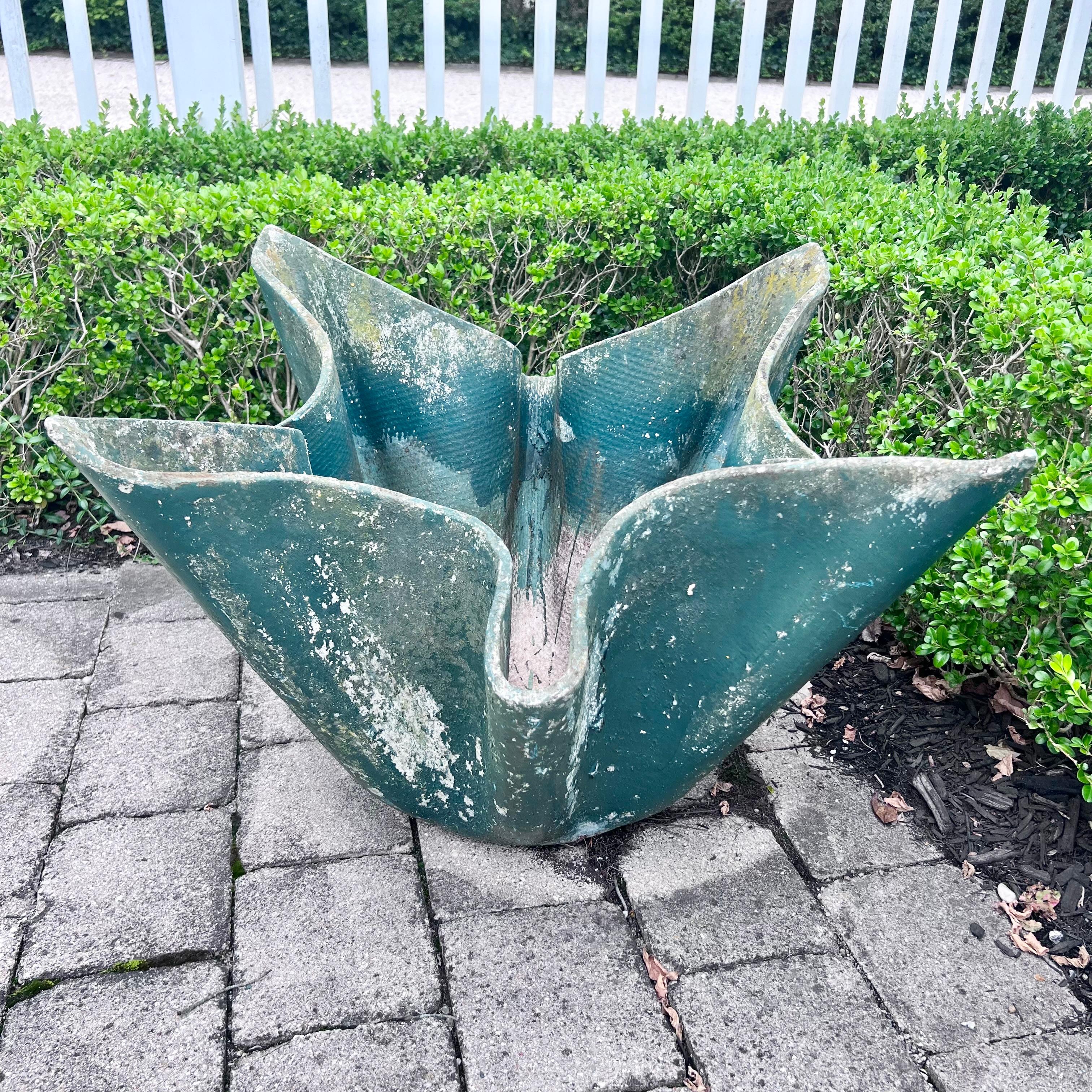 Monumental Green Willy Guhl Vertical Handkerchief Planter, 1960s Switzerland For Sale 7