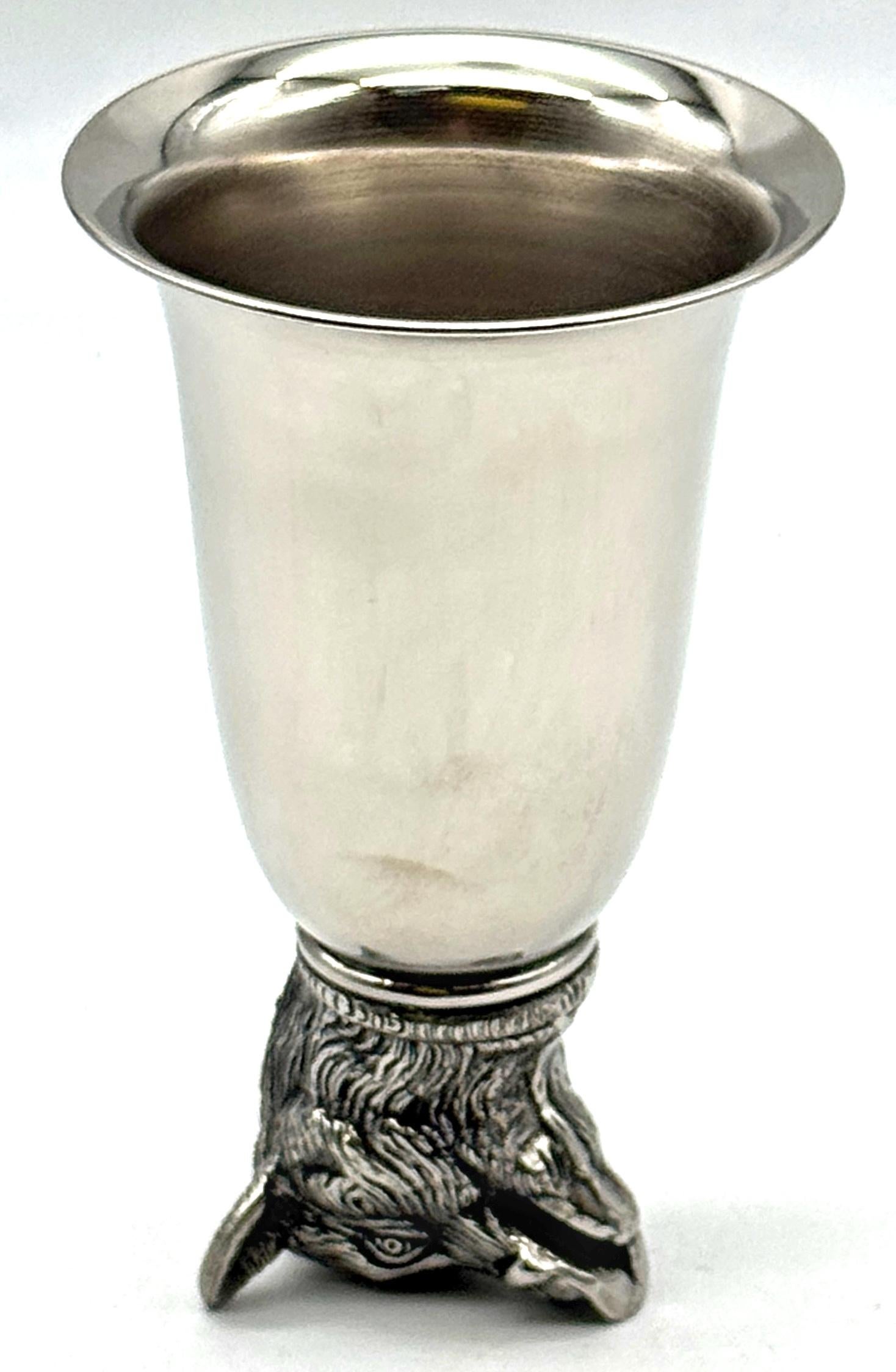 Estribera monumental Gucci con motivo de jabalí bañada en plata, diseñada por Paolo Gucci en venta 8