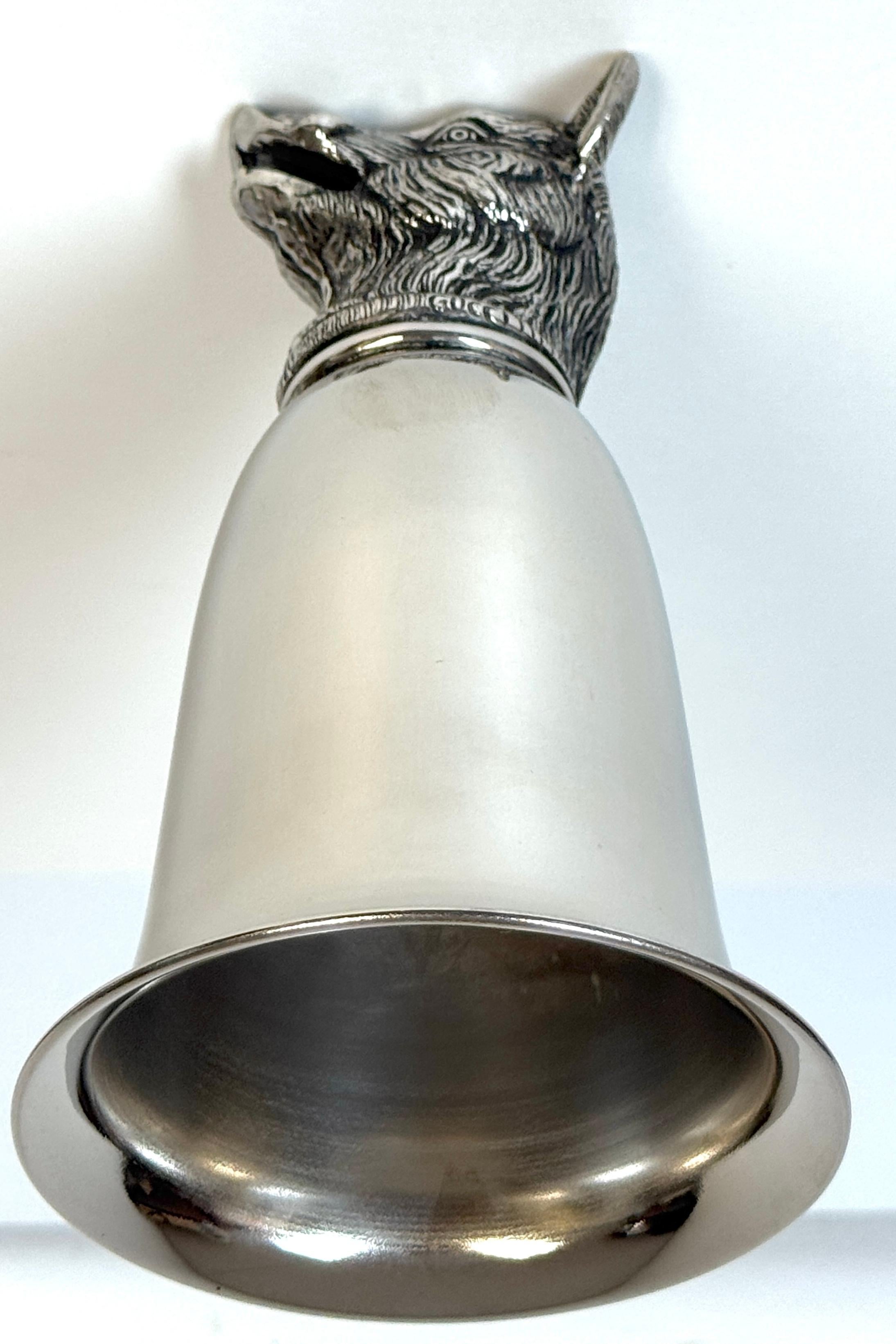 Estribera monumental Gucci con motivo de jabalí bañada en plata, diseñada por Paolo Gucci Moderno en venta