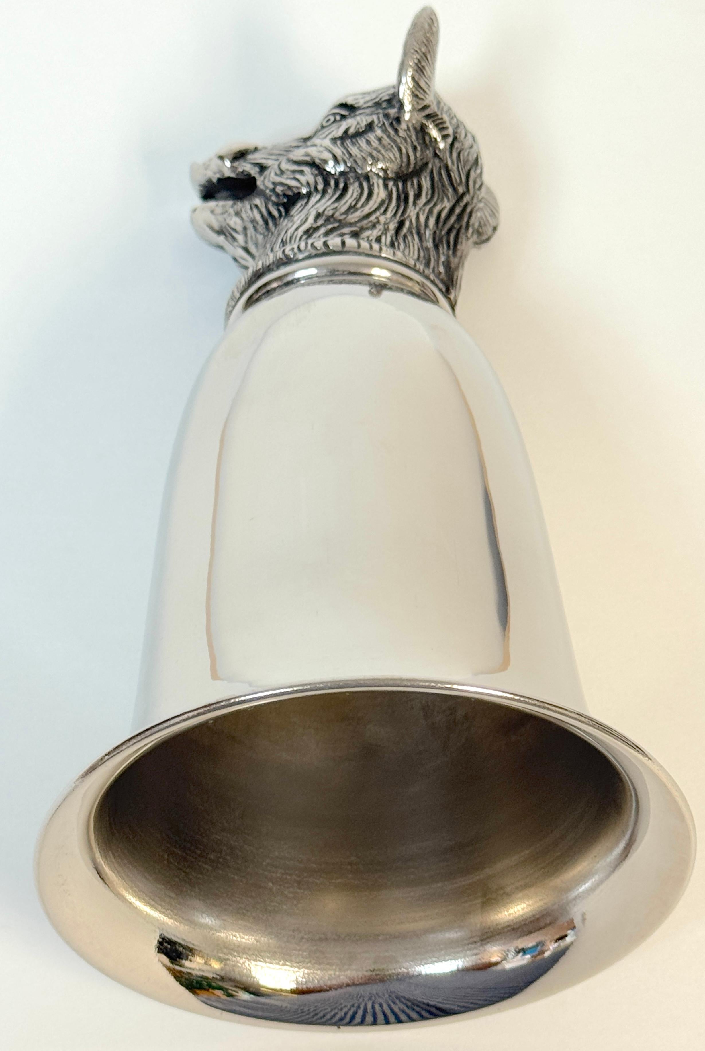 Estribera monumental Gucci con motivo de jabalí bañada en plata, diseñada por Paolo Gucci Italiano en venta