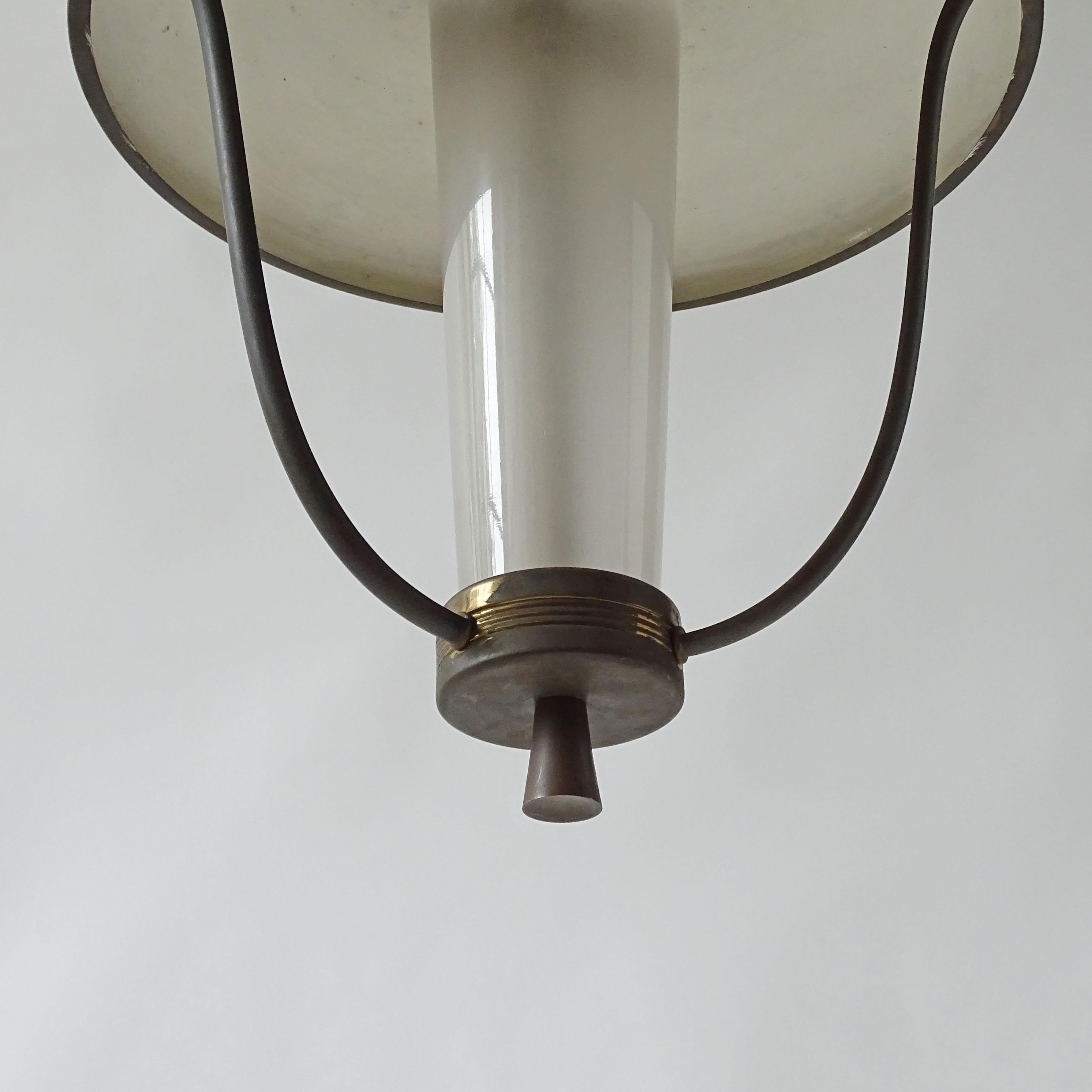 Mid-20th Century Monumental Guglielmo Ulrich Ceiling Lamp in Brass and Glass, Italy 1940s For Sale