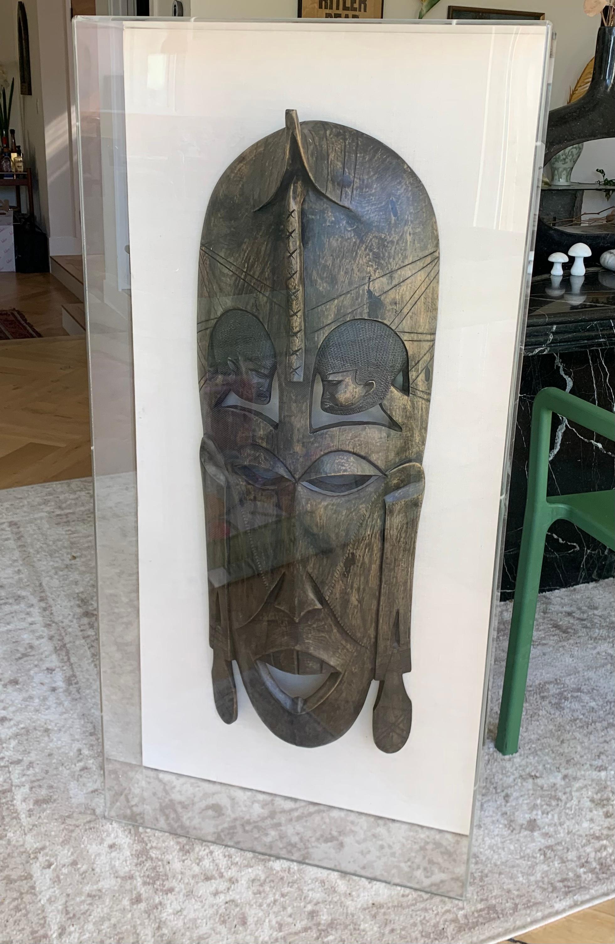 Monumental Hand-Carved vintage African Mask Framed in Lucite Box, 1960s In Good Condition In View Park, CA