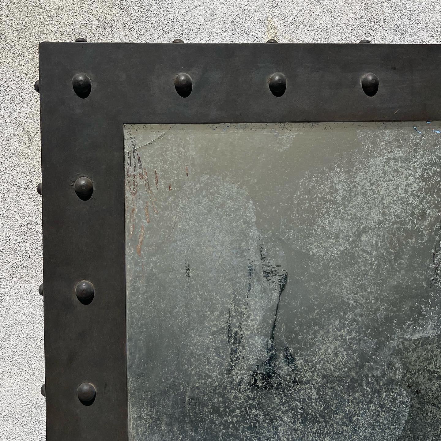 Brutalisme Monumental miroir à corps complet en fer forgé à la main de style néo-espagnol en vente