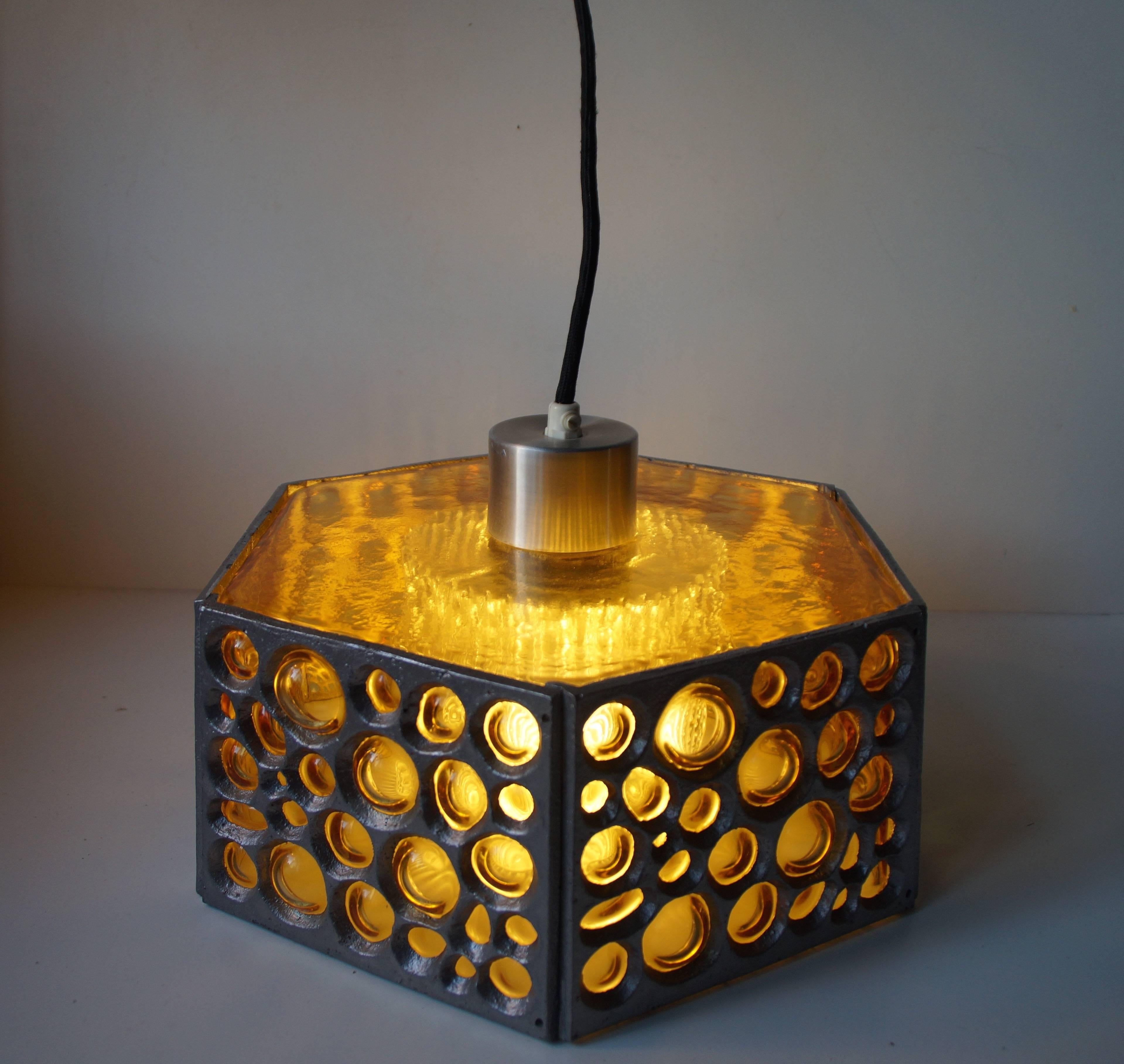 Monumental Hexagonal Brutalist Chandelier by Nanny Still for RAAK, circa 1960 2