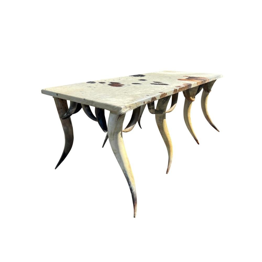 Table de salle à manger monumentale en corne et peau de vache dans le style Farmhouse Country Western en vente 6