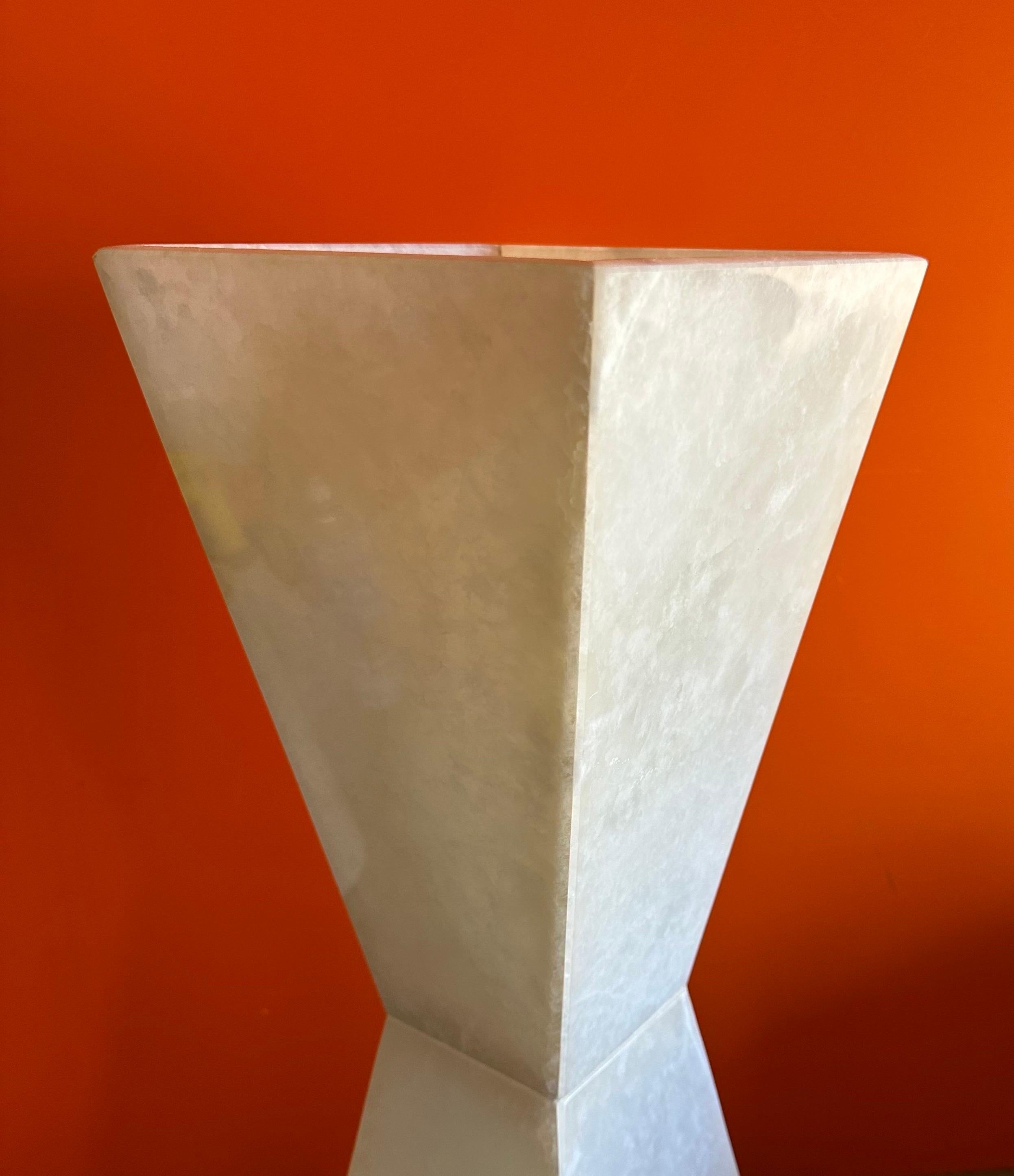 Monumental Hour Glass Shaped Post-Modern Quartz Table Lamp For Sale 8