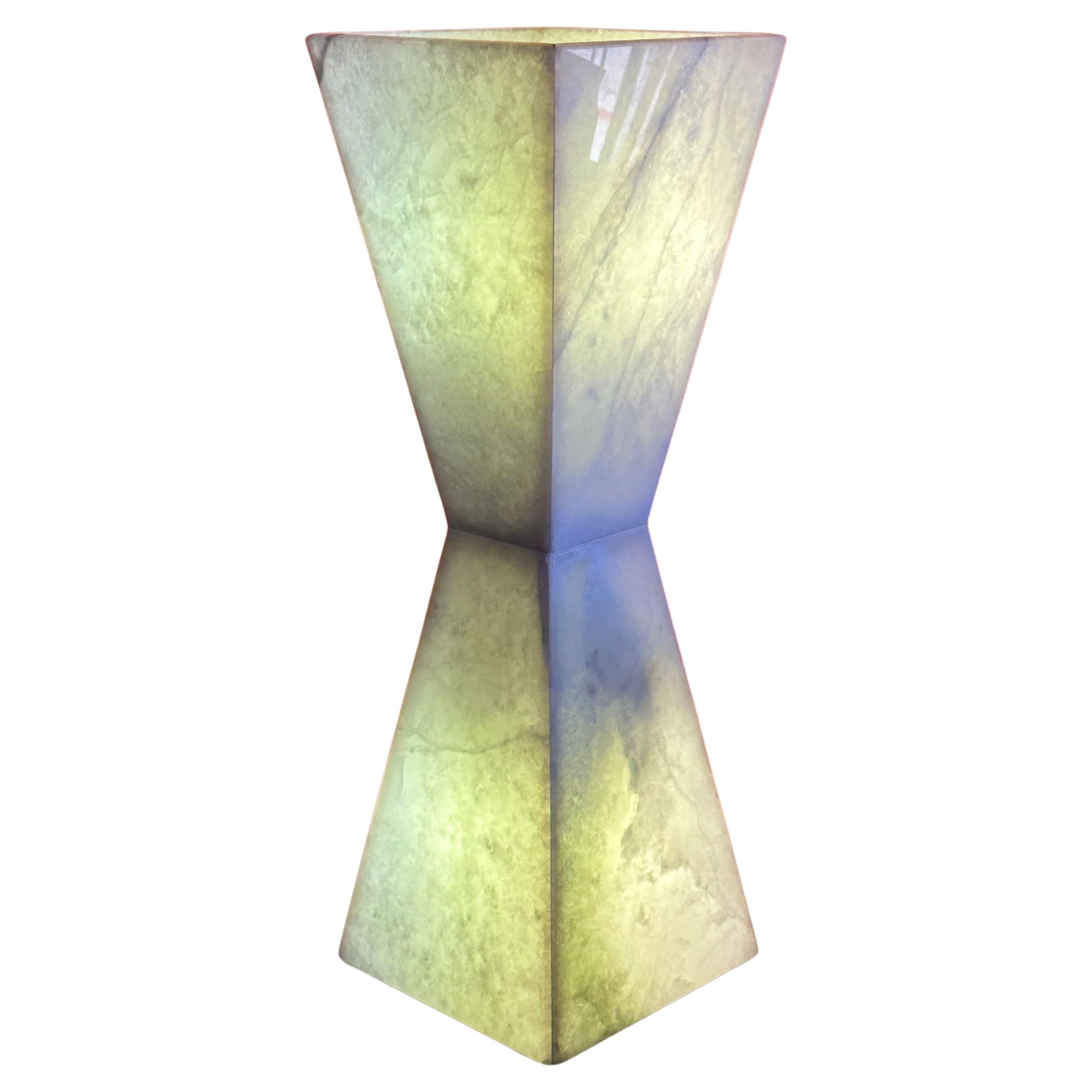 American Monumental Hour Glass Shaped Post-Modern Quartz Table Lamp For Sale