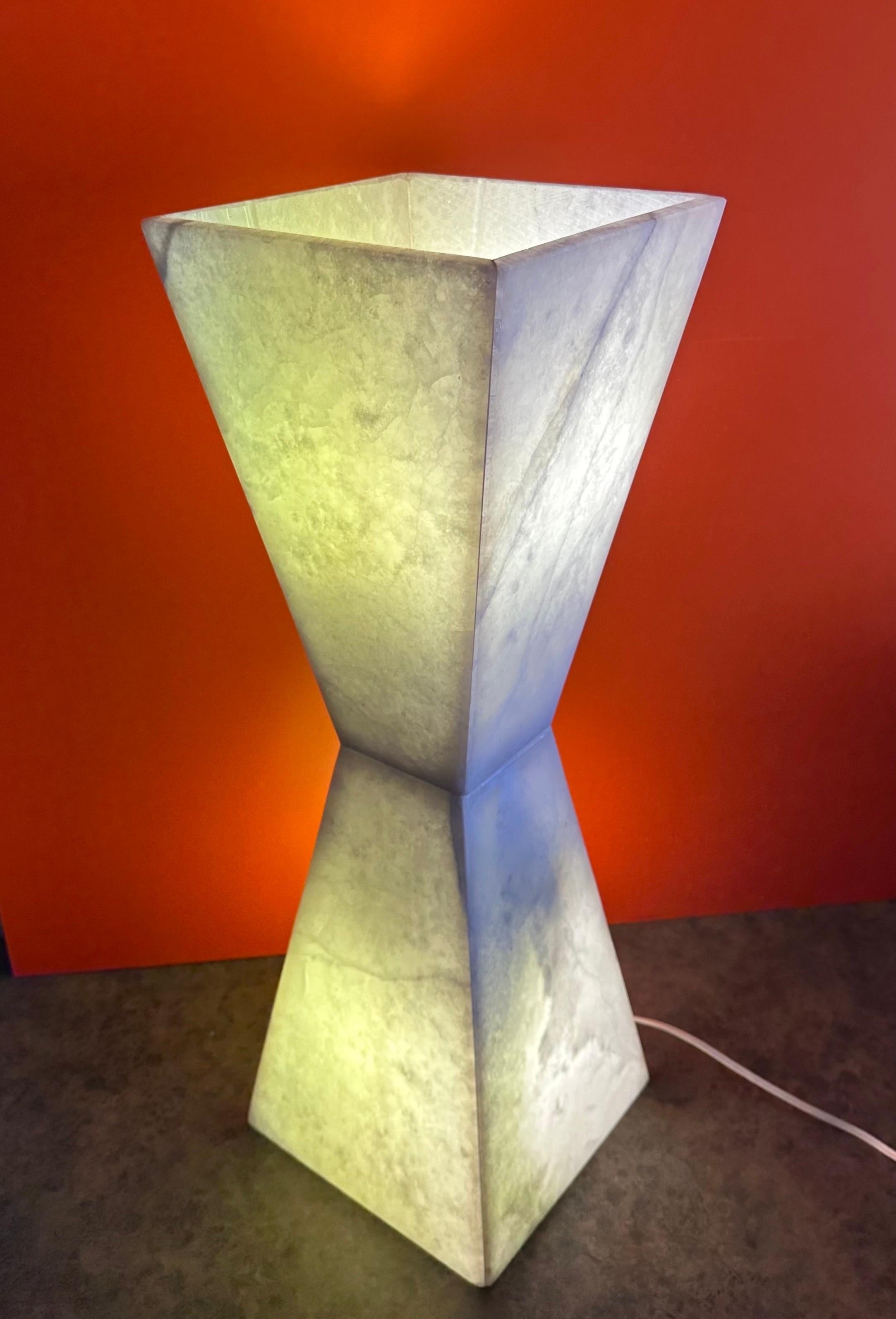 Monumental Hour Glass Shaped Post-Modern Quartz Table Lamp For Sale 1
